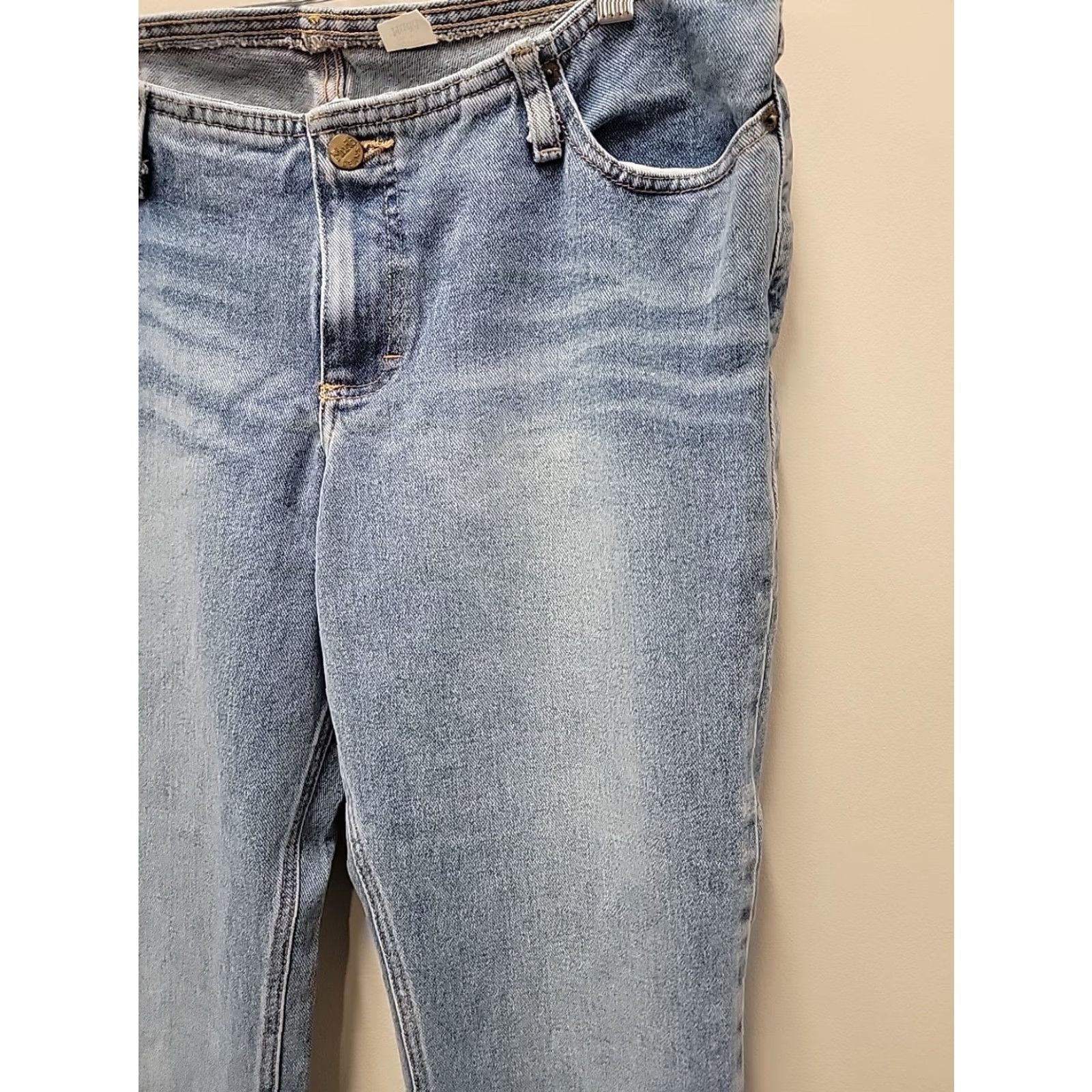 Vintage VINTAGE Mudd Jeans Flared Denim 5-Pocket Low Rise 13 Womens Blue Light Wash 31 Inseam Regular Fit Size 24" / US 00 / IT 34 - 4 Thumbnail