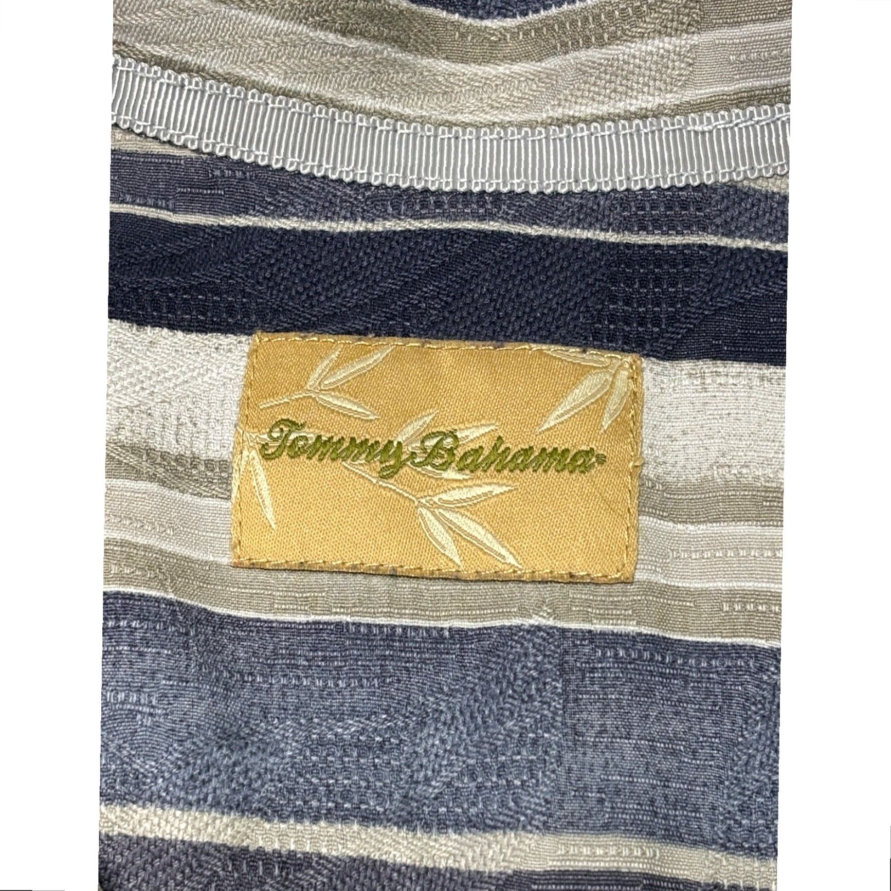 Tommy Bahama Tommy Bahama Mens XL Silk Camp Shirt Blue Grey Striped Floral Jacquard Button Up Size US XL / EU 56 / 4 - 3 Thumbnail