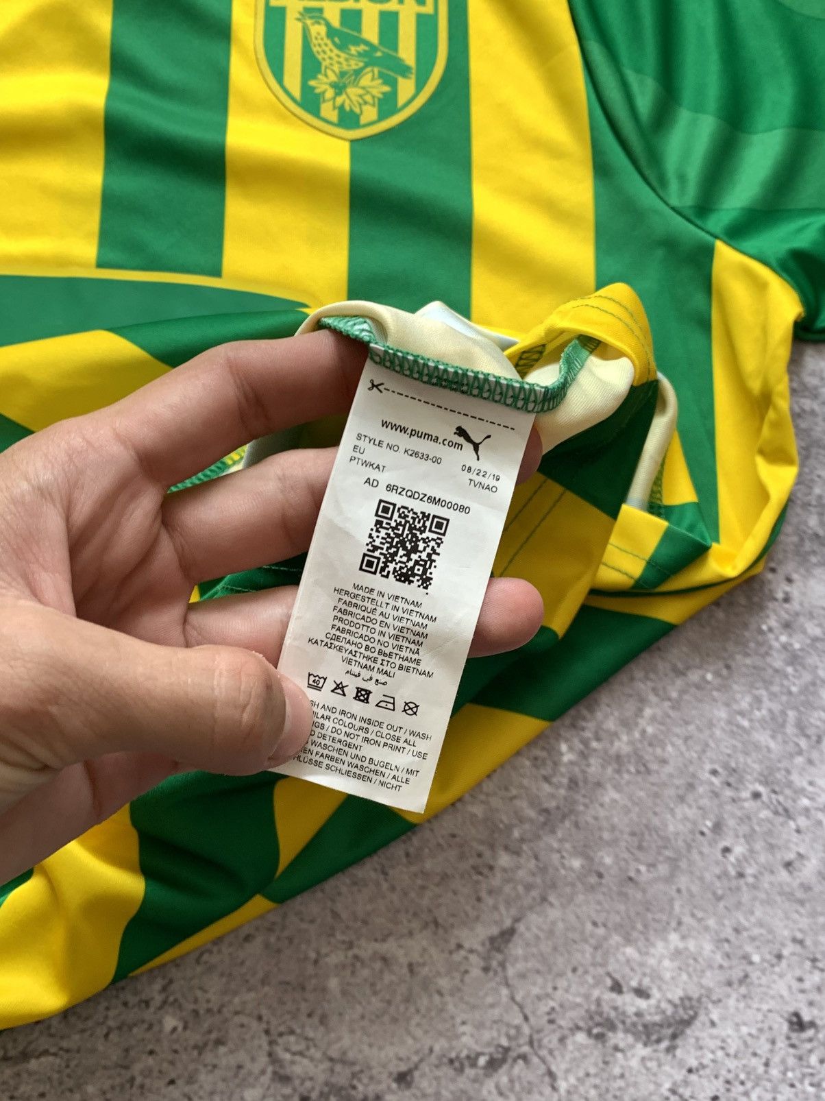 Puma 🔥PUMA WEST BROMWICH 2019/20 AWAY SOCCER SHIRT JERSEY Size US M / EU 48-50 / 2 - 7 Thumbnail