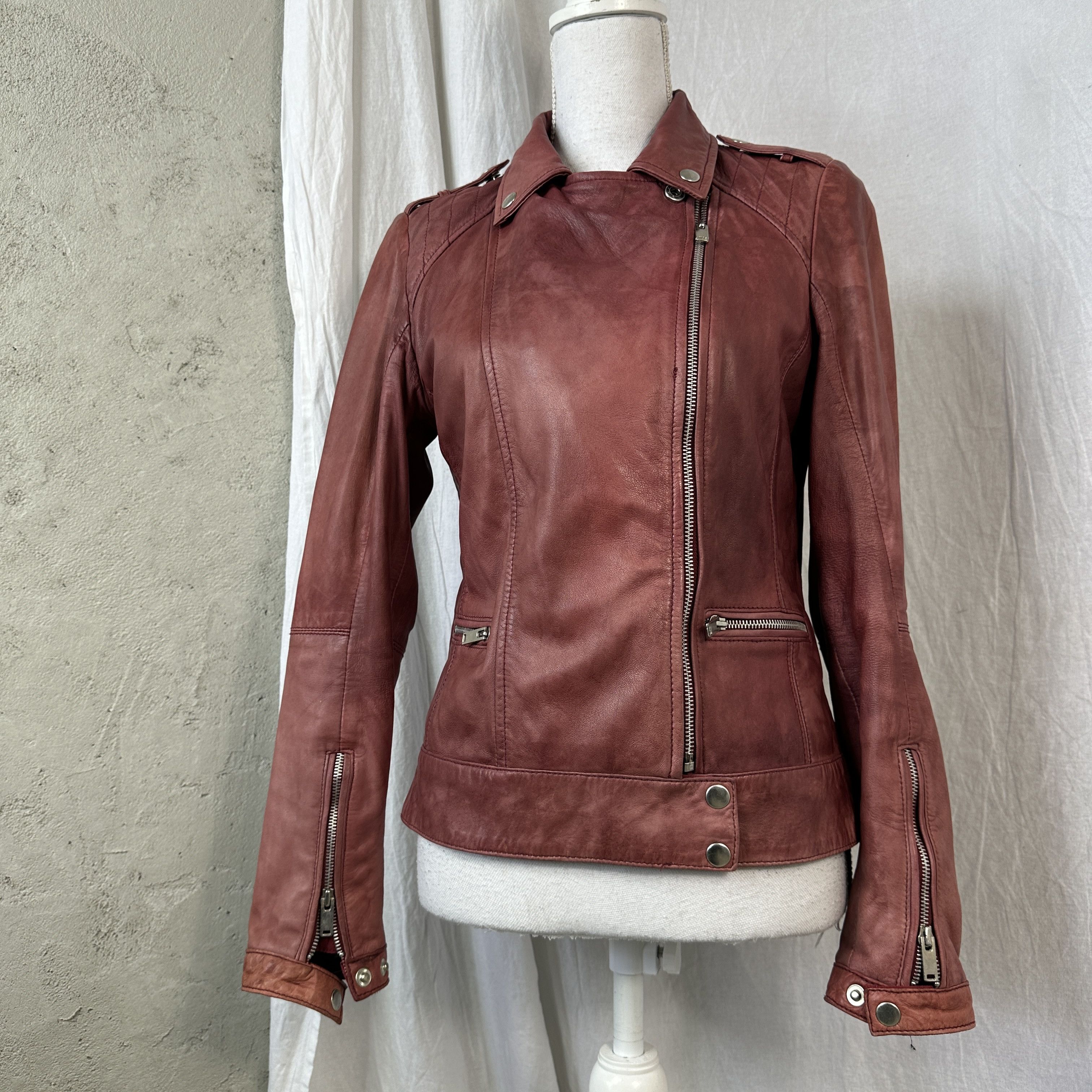 Vintage Vintage Avant Garde Y2K Biker Moto Cherry Red Faded Jacket Size US S / EU 44-46 / 1 - 5 Thumbnail
