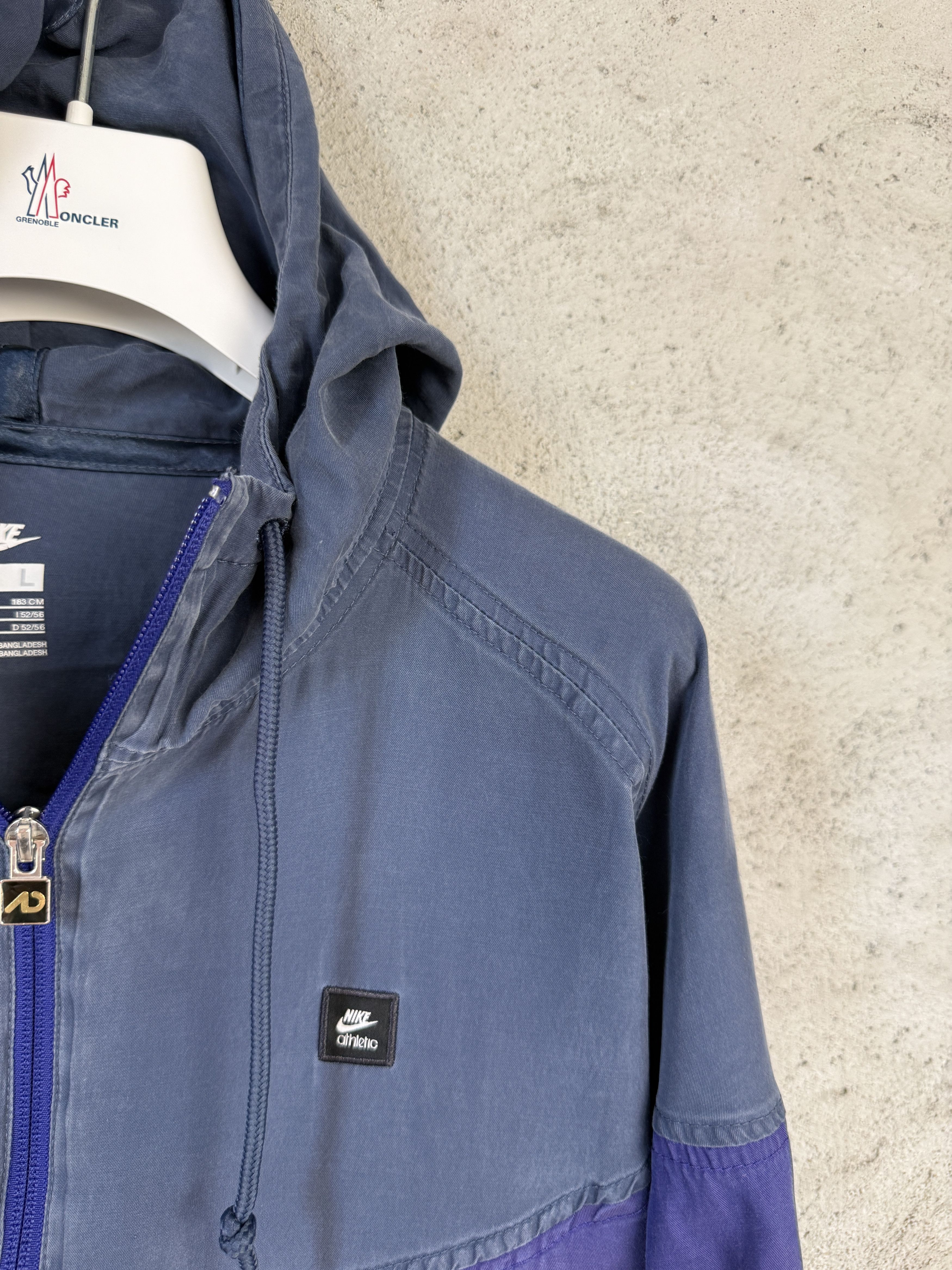 Nike Nike small logo light jacket casual sport skate rap hip hop Size US L / EU 52-54 / 3 - 2 Thumbnail