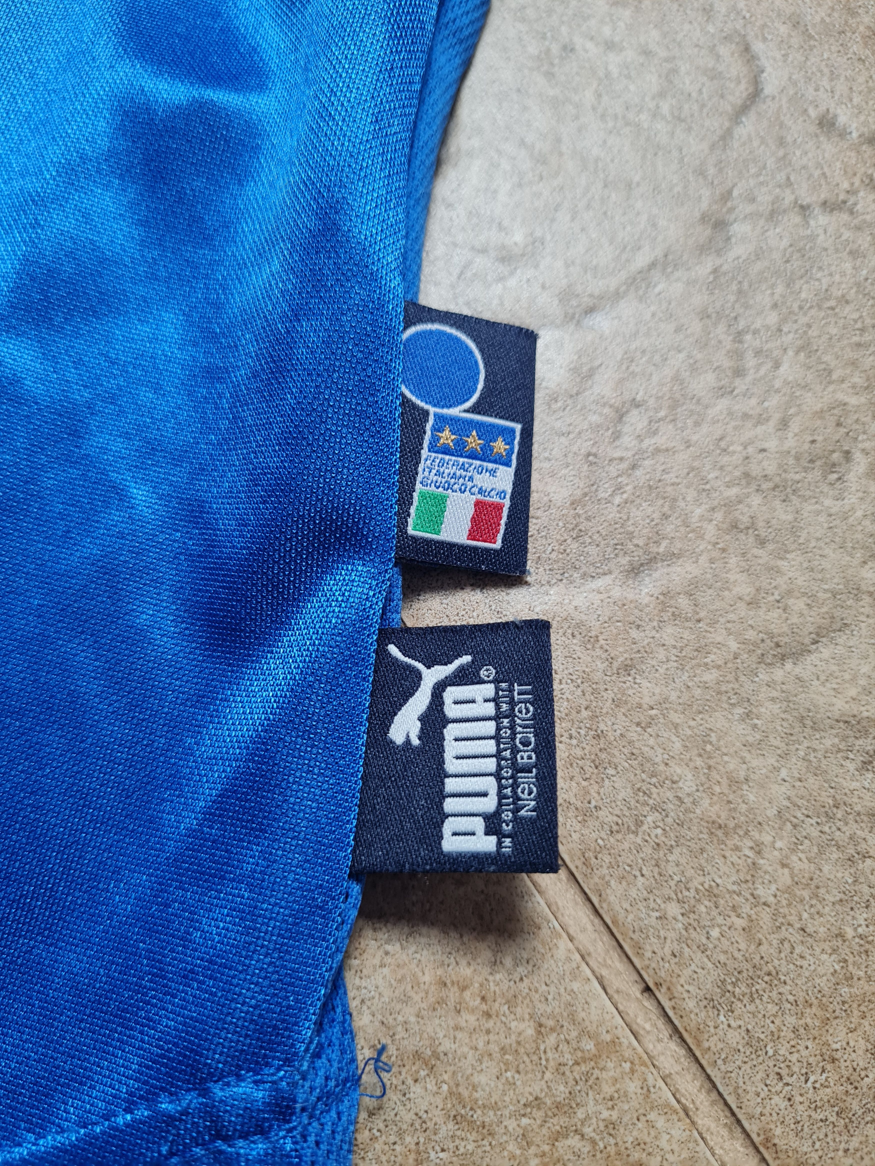 Puma Italy 2004-2006 Home Football Shirt PumaTrikot Maglia Size US XS / EU 42 / 0 - 10 Thumbnail