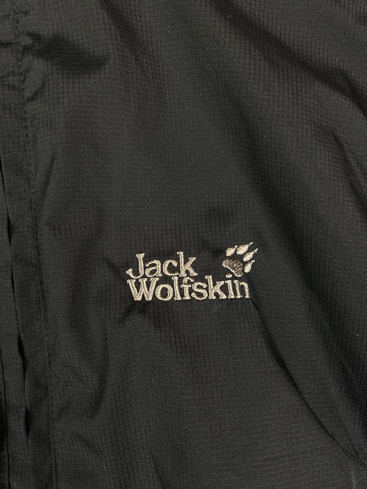 Jack Wolfskin Jack Wolfskin black windbreaker jacket with hood Size US S / EU 44-46 / 1 - 3 Thumbnail