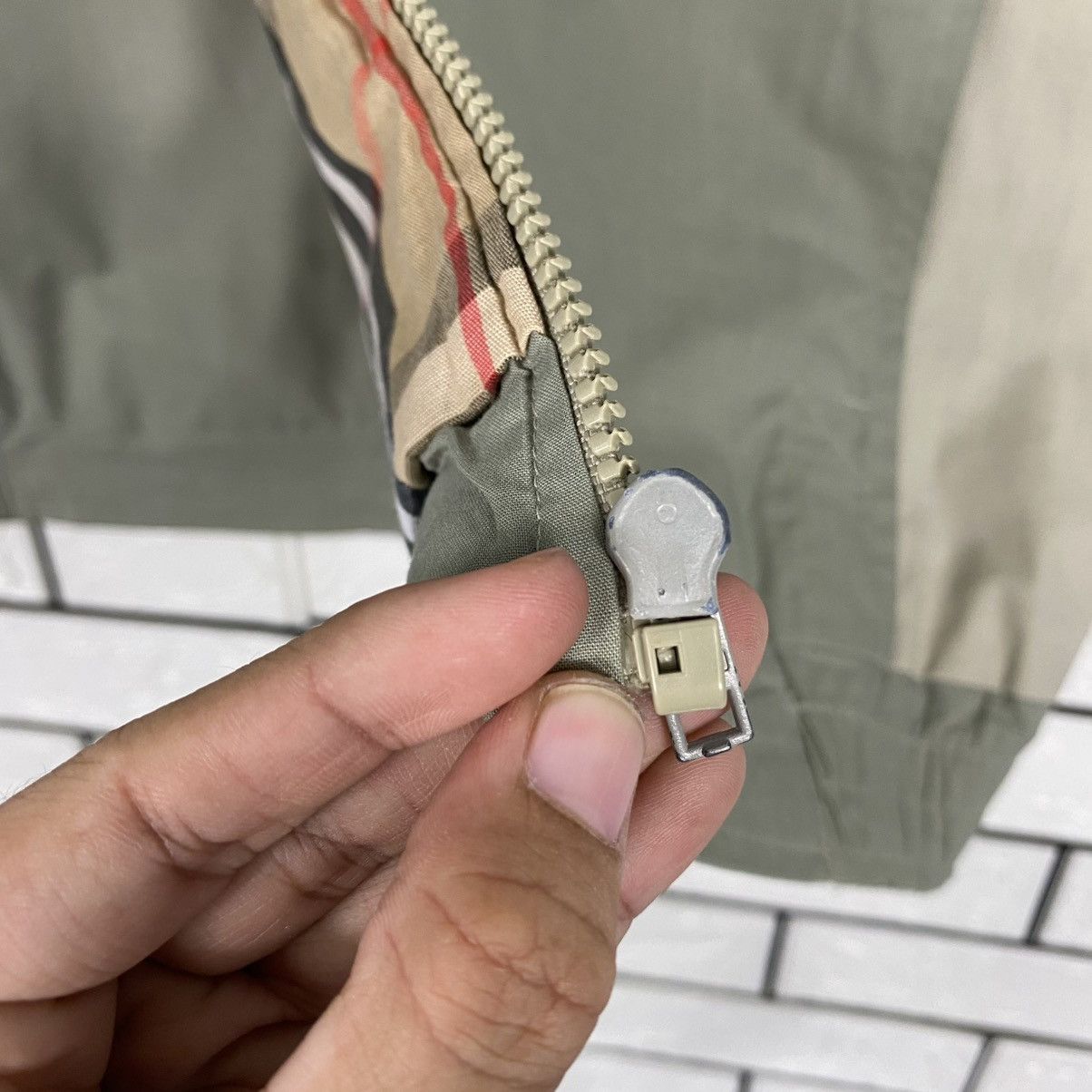 Burberry 🔥VINTAGE BOMBER JACKET BURBERRYS MADE IN ENGLAND NOVA CHECK Size US M / EU 48-50 / 2 - 17 Thumbnail