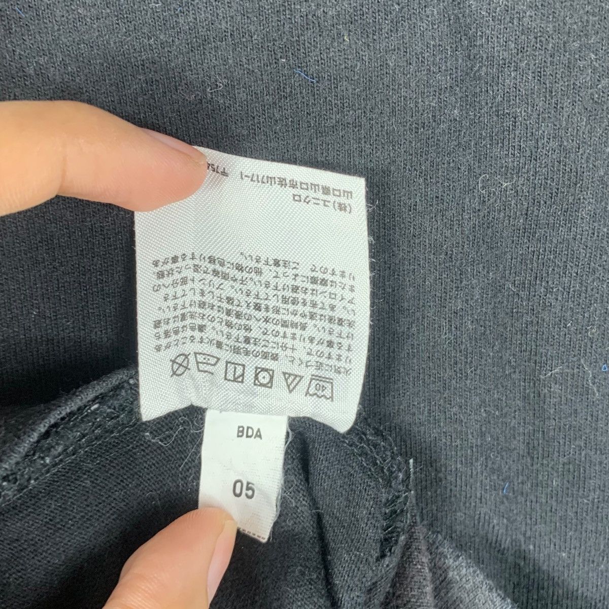 Uniqlo POKEMON x UNIQLO 2019 Global Design Competition Tee Shirt Size US S / EU 44-46 / 1 - 9 Thumbnail