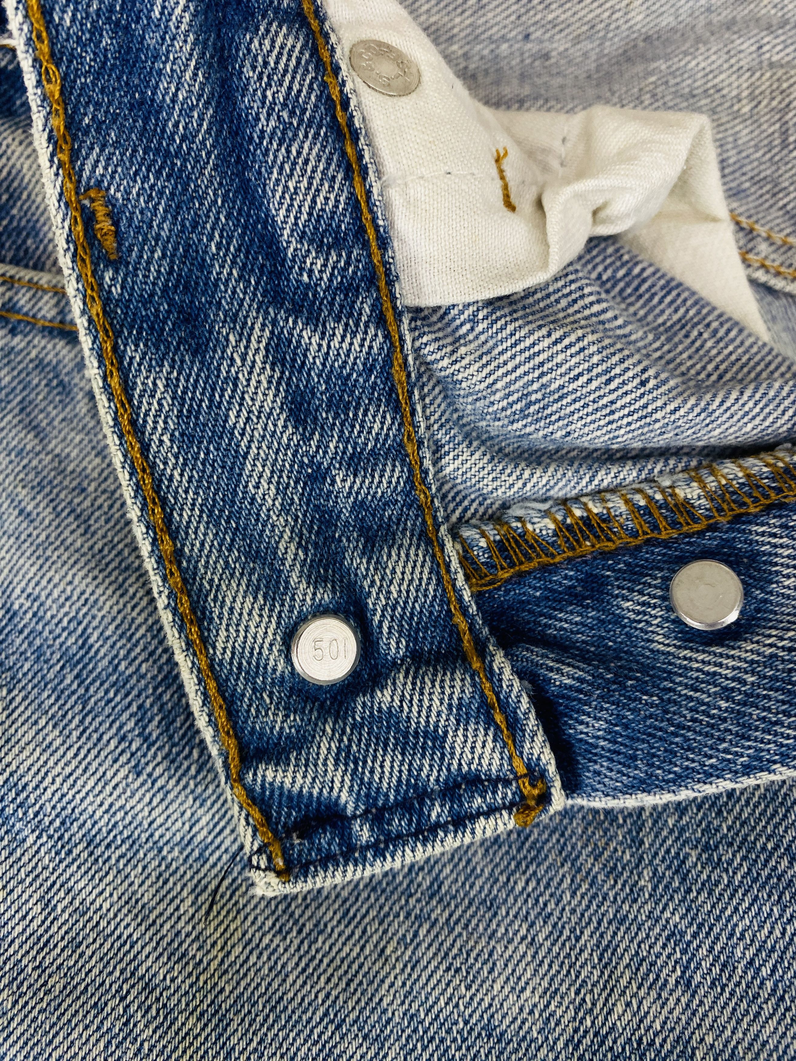 Levi's Levi's 501 Vintage (P028) Size US 29 - 6 Thumbnail