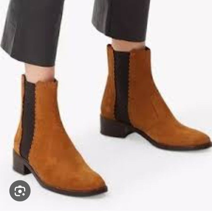 See by Chloe See By Chloe Tan Suede Ankle Size 41 US 10 Scalloped Trim Size US 10 / IT 40 - 2 Thumbnail