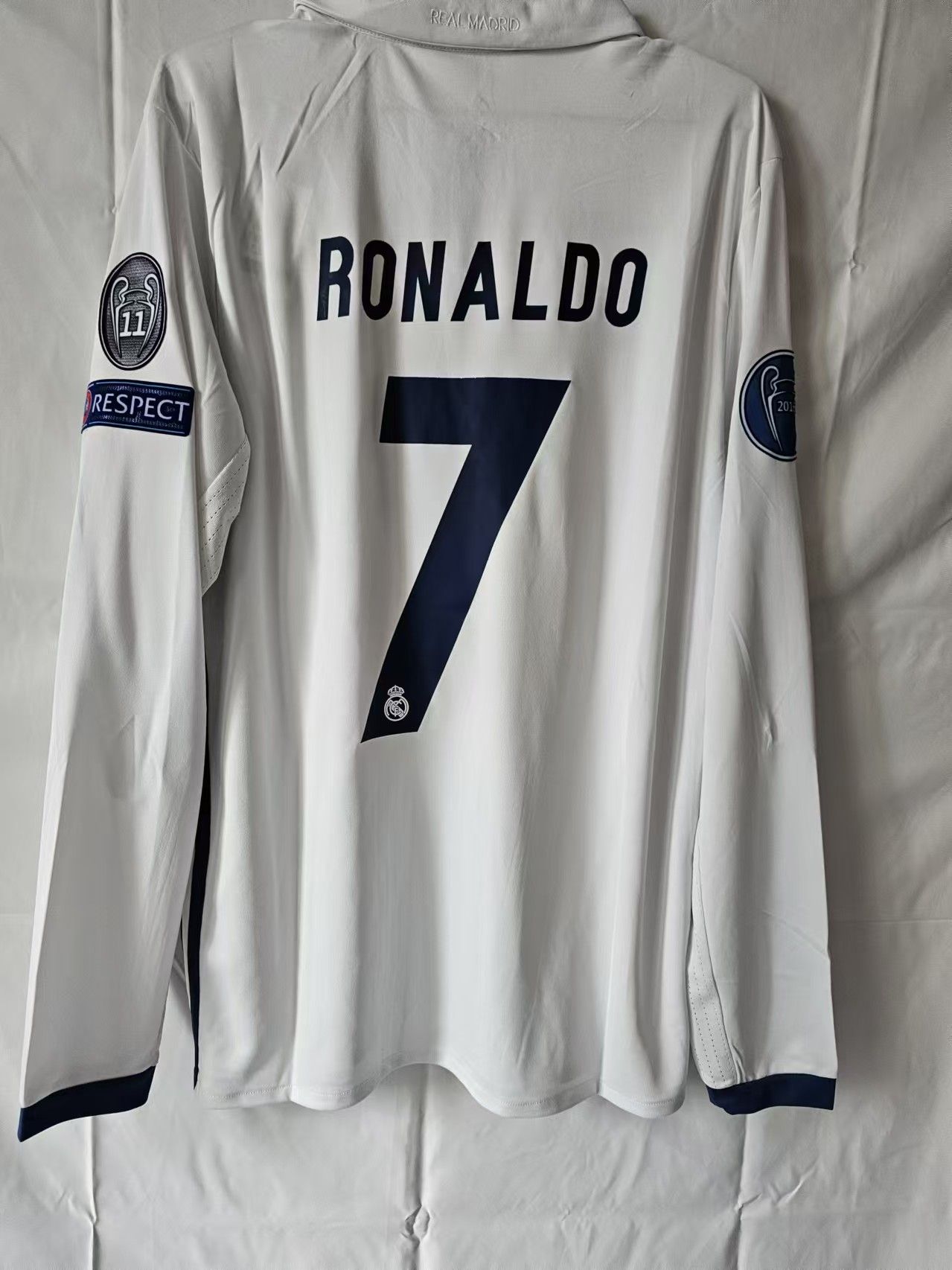 Other 2016 17 Real Madrid 7 C Ronaldo Jersey Home Longsleeve Size US XXL / EU 58 / 5 - 1 Thumbnail