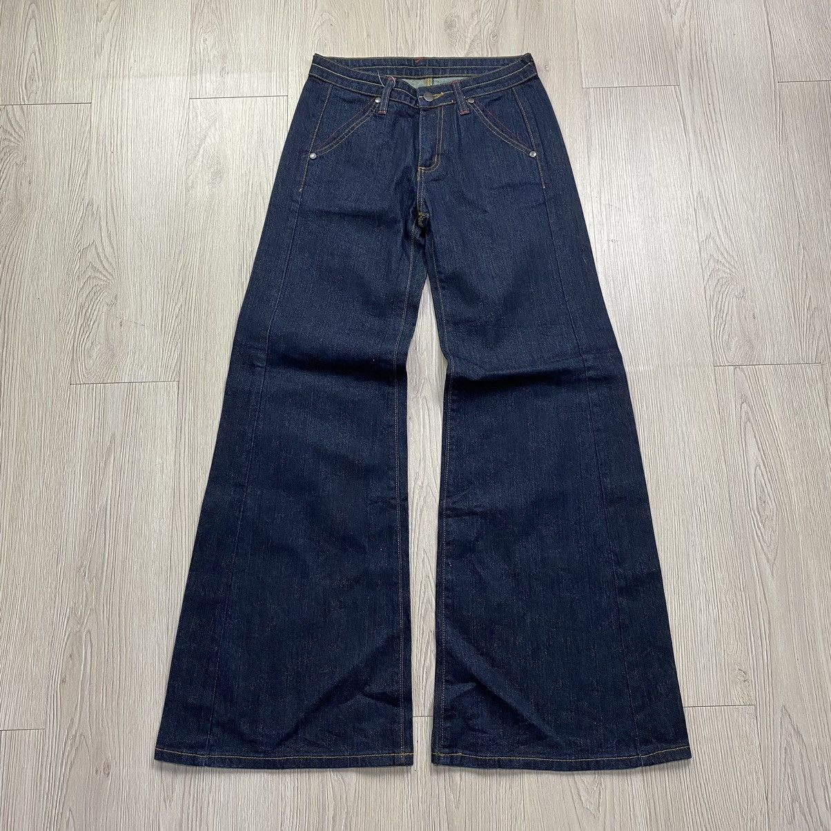 If Six Was Nine × Japanese Brand × Le Grande Bleu (L.G.B.) BUNDLE DEALS ! Perfectdash Longslevee + Wrangler Flare jeans Size US M / EU 48-50 / 2 - 4 Thumbnail