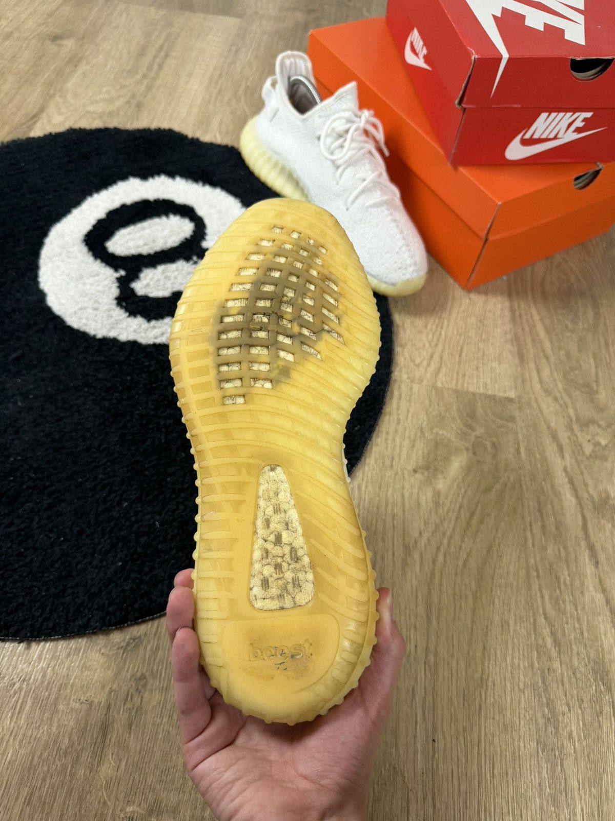 Yeezy Adidas Yeezy Boost 350 V2 Cream Size US 10 / EU 43 - 11 Thumbnail