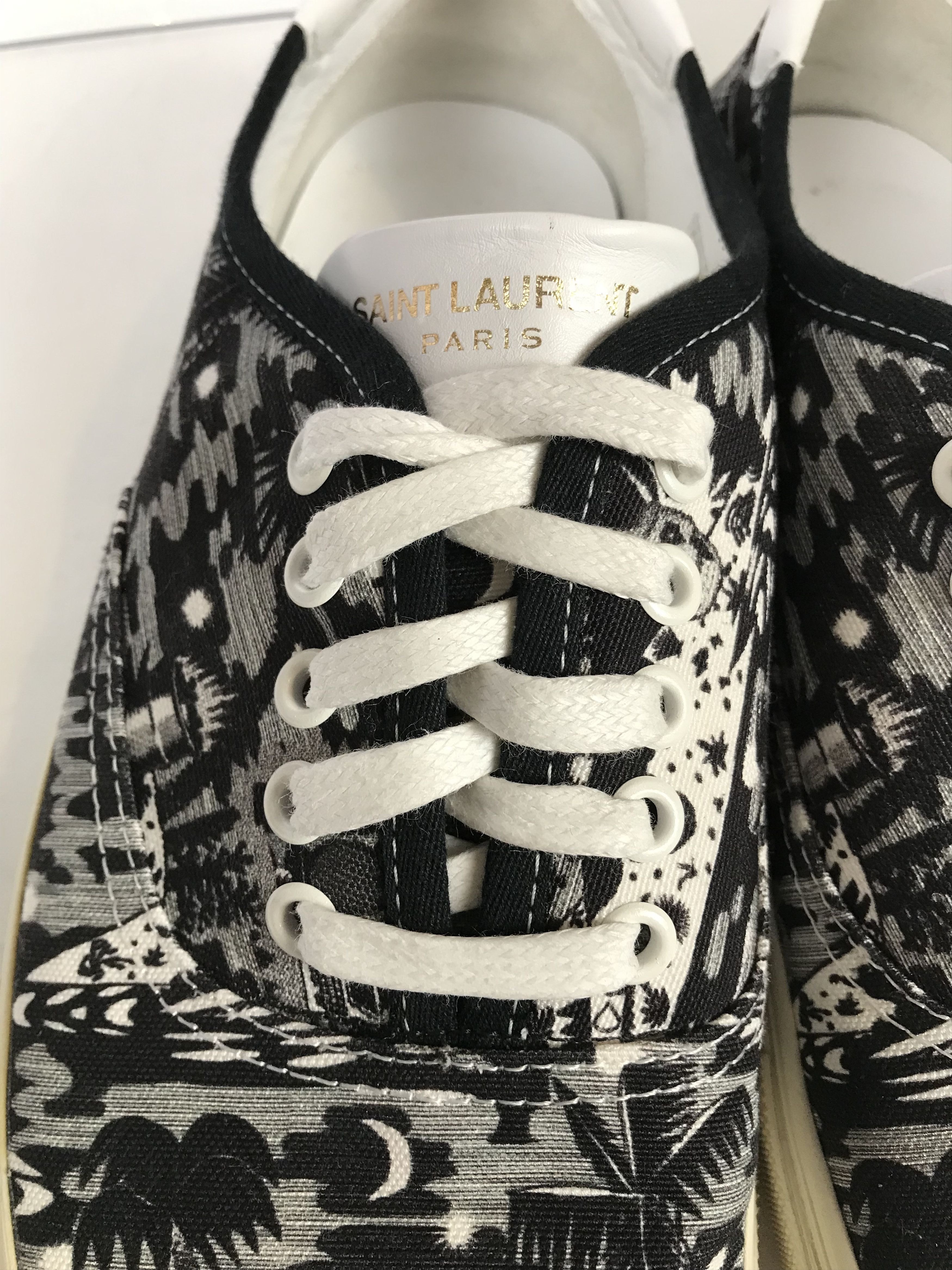 Saint Laurent Paris Saint Laurent Canvas Black & White Sneaker Size US 10 / EU 43 - 2 Thumbnail