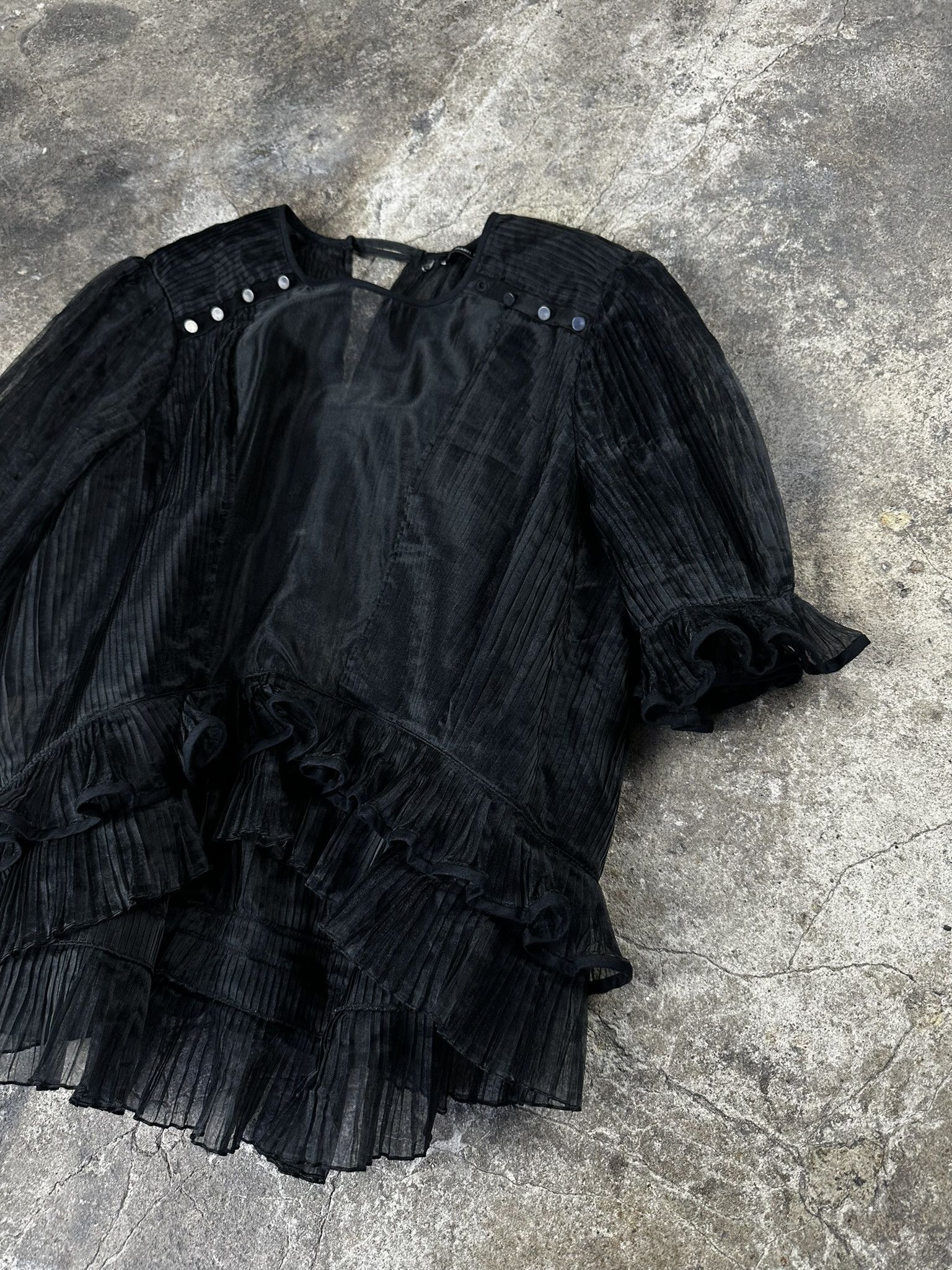Isabel Marant Isabel Marant Pleated Avant Garde Viscose Blouse Size L / US 10 / IT 46 - 2 Thumbnail