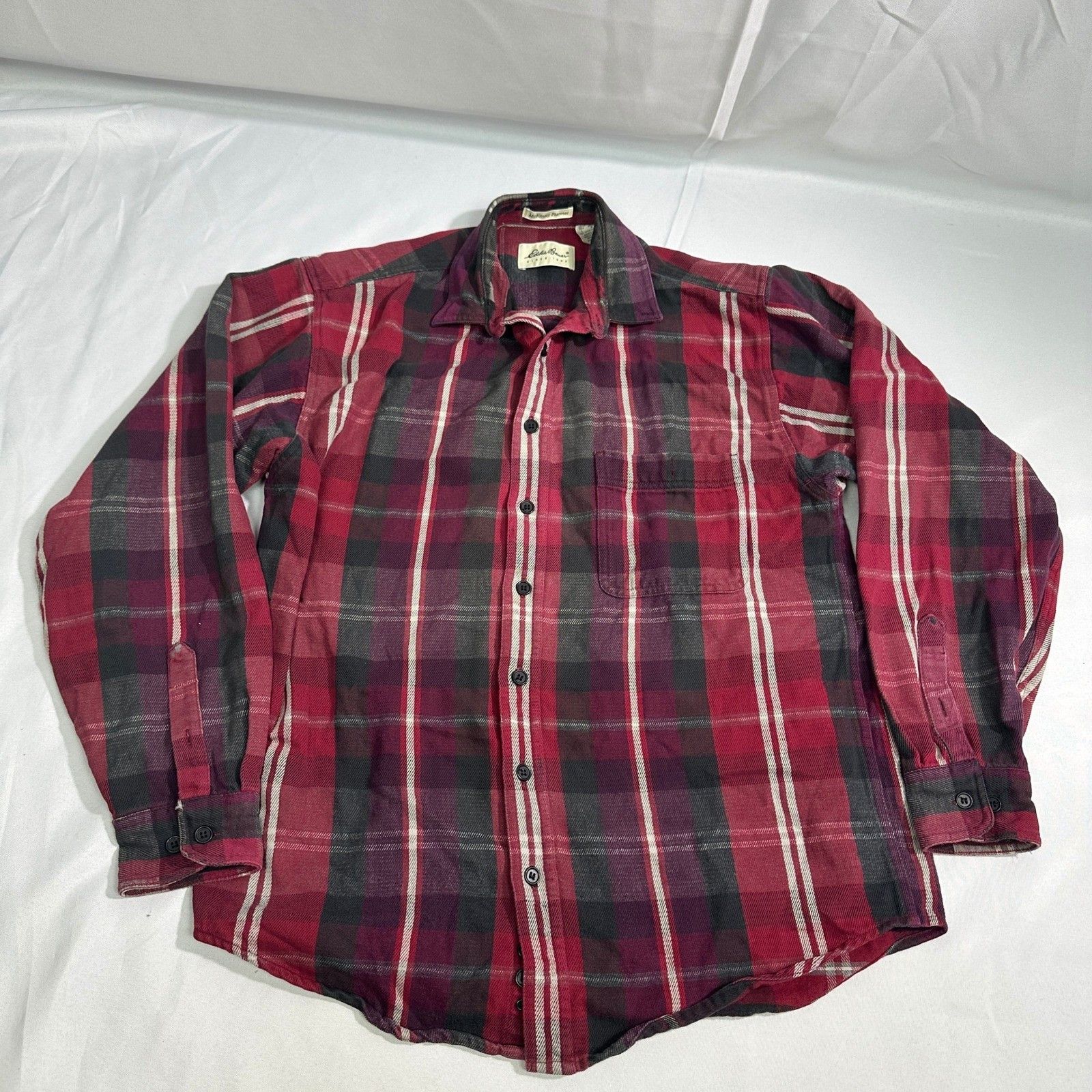 Eddie Bauer Eddie Bauer McKinley Flannel Shirt Men's L Tall Red Plaid Size US L / EU 52-54 / 3 - 1 Thumbnail