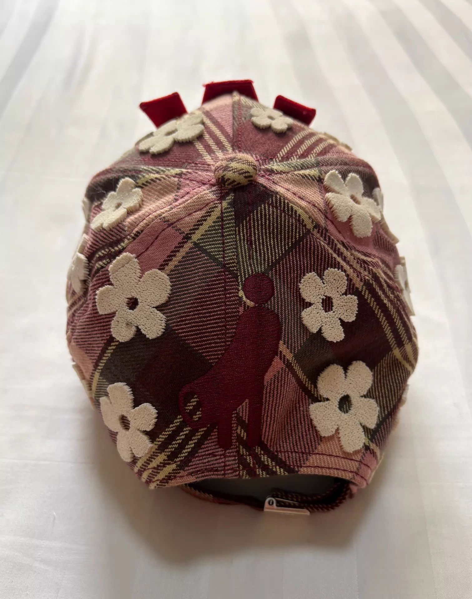 Walter Van Beirendonck WVB 24fw pink flocked floral hat abstr back Size ONE SIZE - 8 Thumbnail