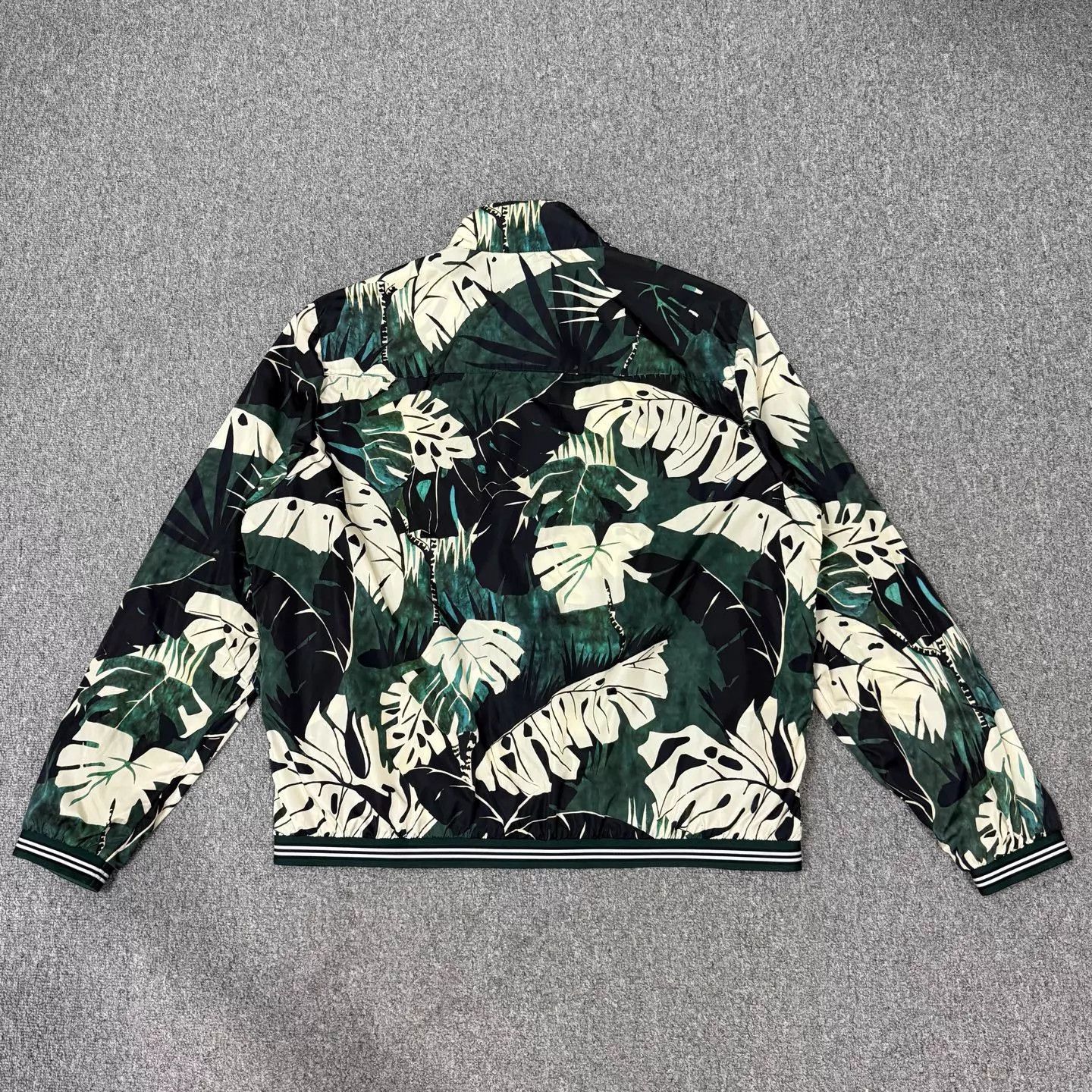 Moncler Moncler Classic Logo Floral Jacket 7 95 New Size US XXL / EU 58 / 5 - 2 Thumbnail