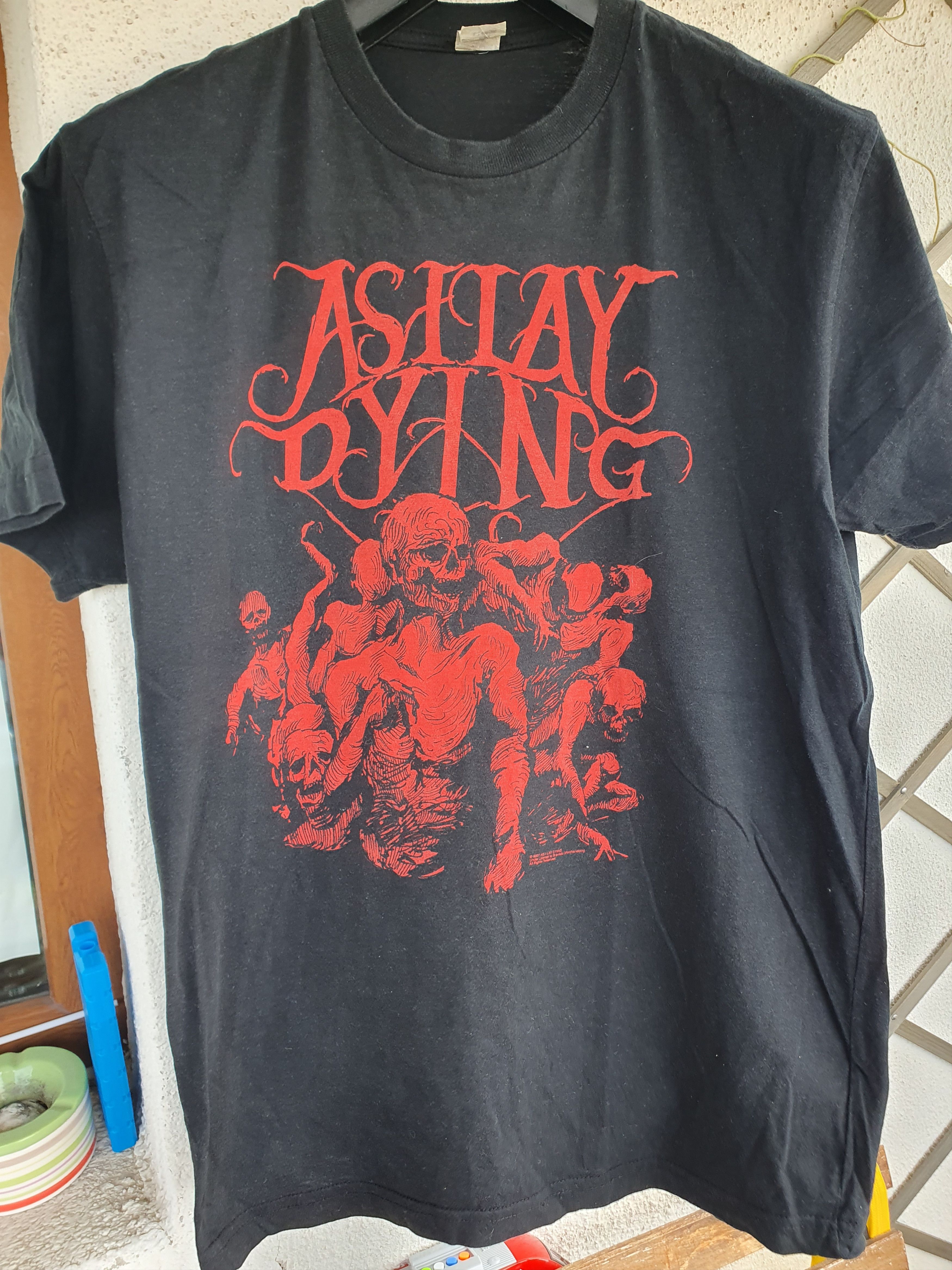 Band Tees As I Lay Dying Skulls 2007 Band t-shirt sz L Size US L / EU 52-54 / 3 - 4 Thumbnail