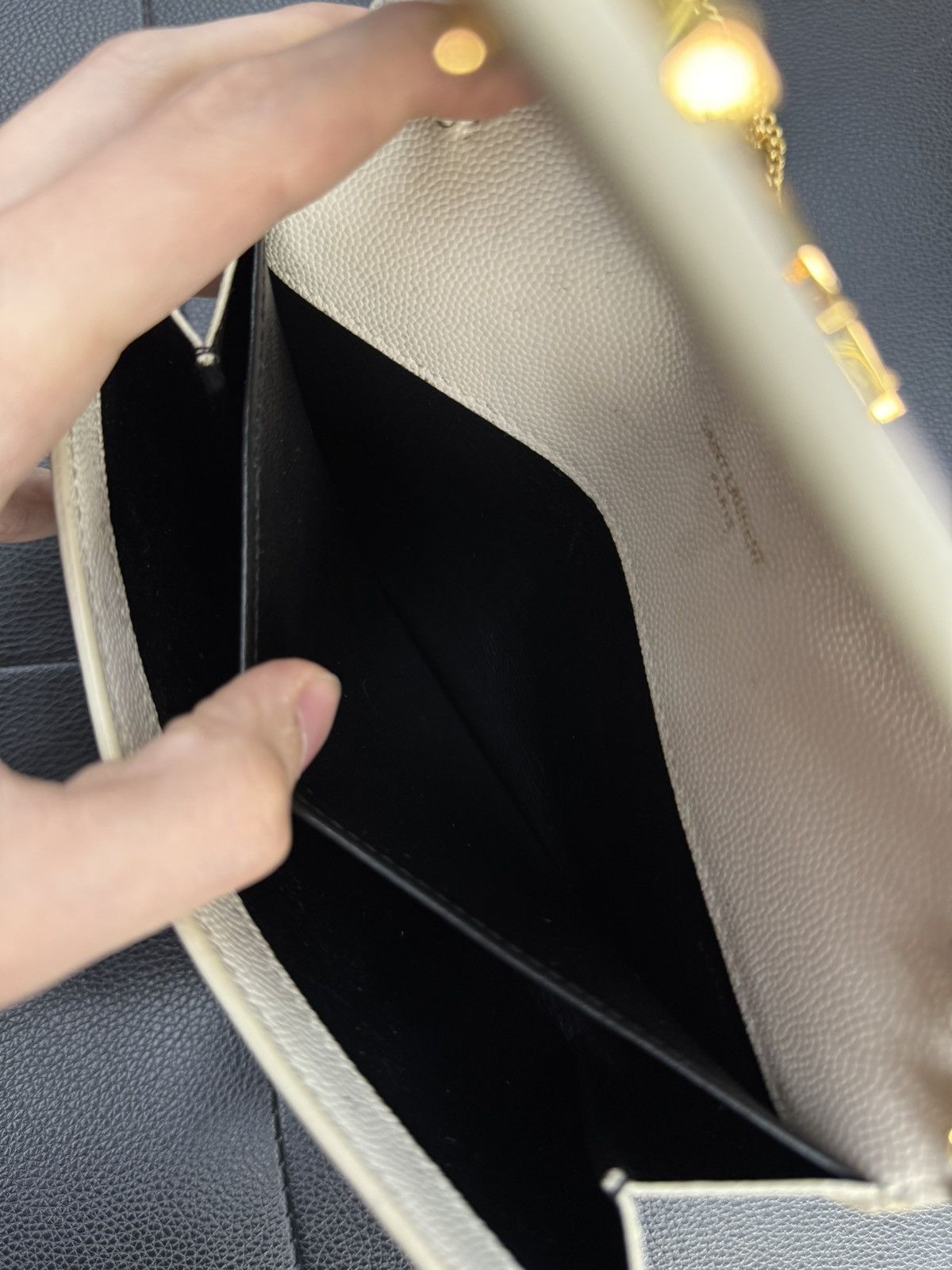 Saint Laurent Paris Saint Laurent Paris Uptown White Chain Bag Women Size ONE SIZE - 19 Thumbnail