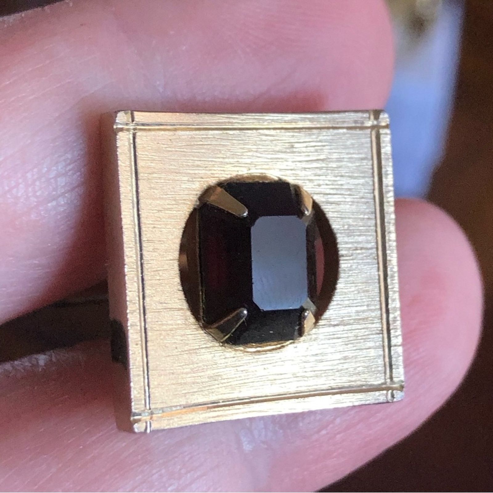 Vintage Vintage Dante emerald cut pyrope garnet cuff links Size ONE SIZE - 3 Thumbnail