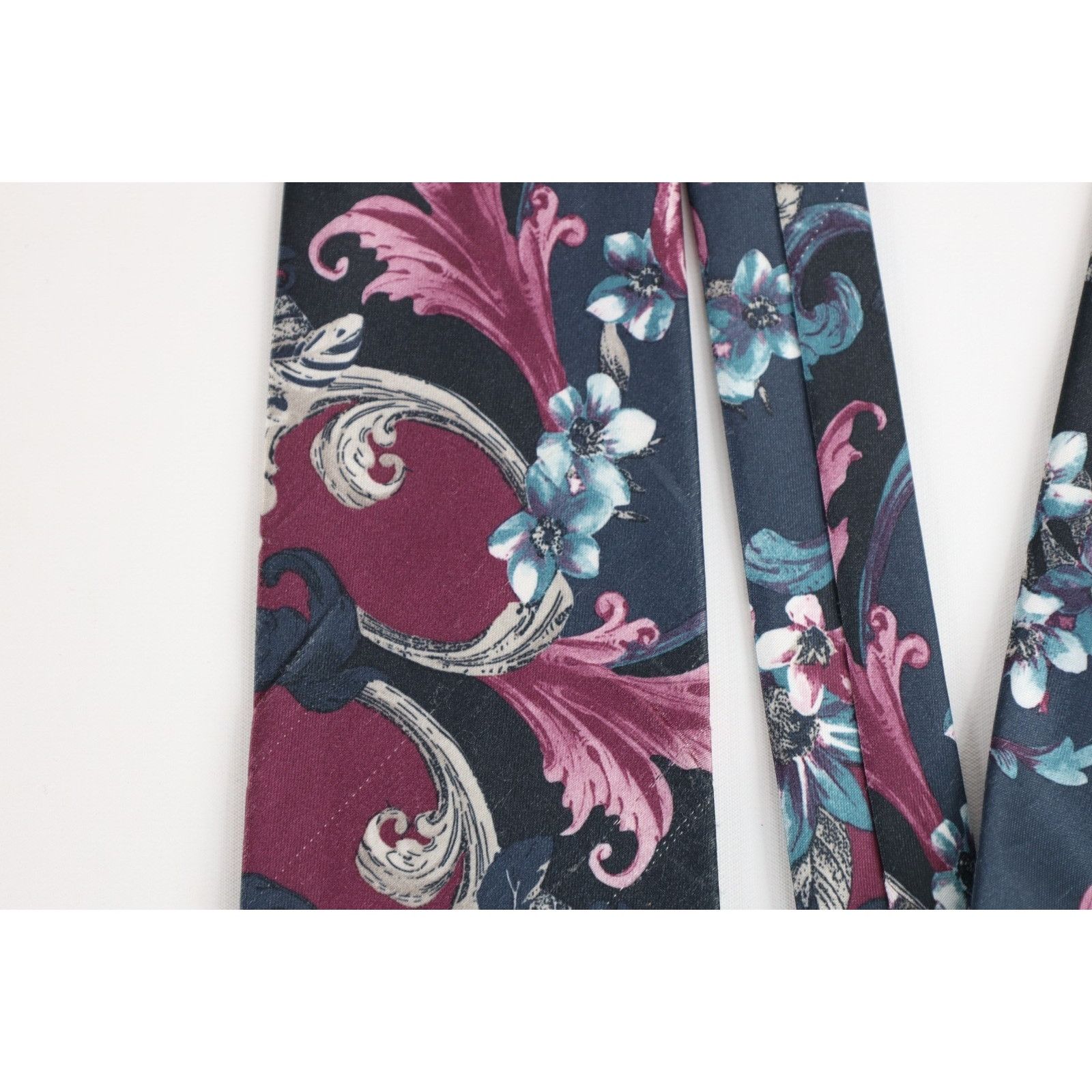 Vintage Vintage 90s Streetwear Flower Floral Paisley Neck Tie Size ONE SIZE - 3 Thumbnail
