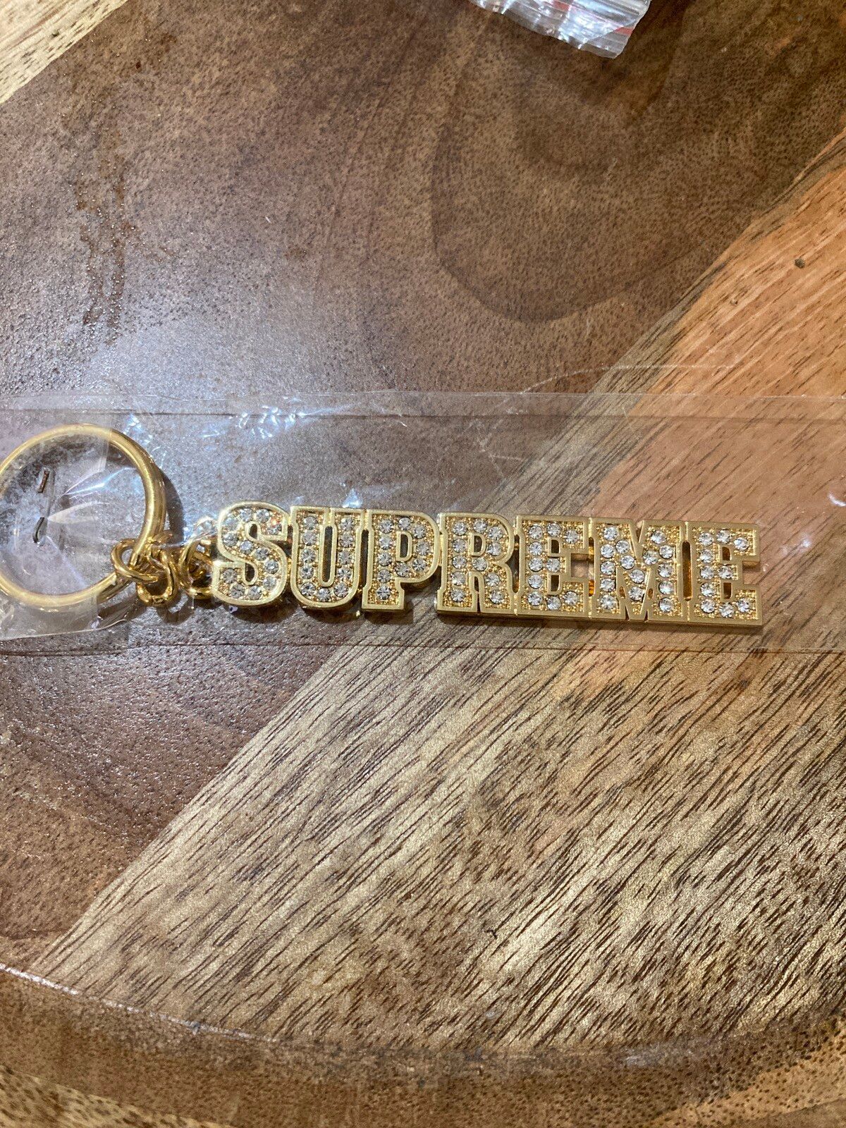Pre-owned Supreme Block Logo Keychain - Gold - S/s 2018