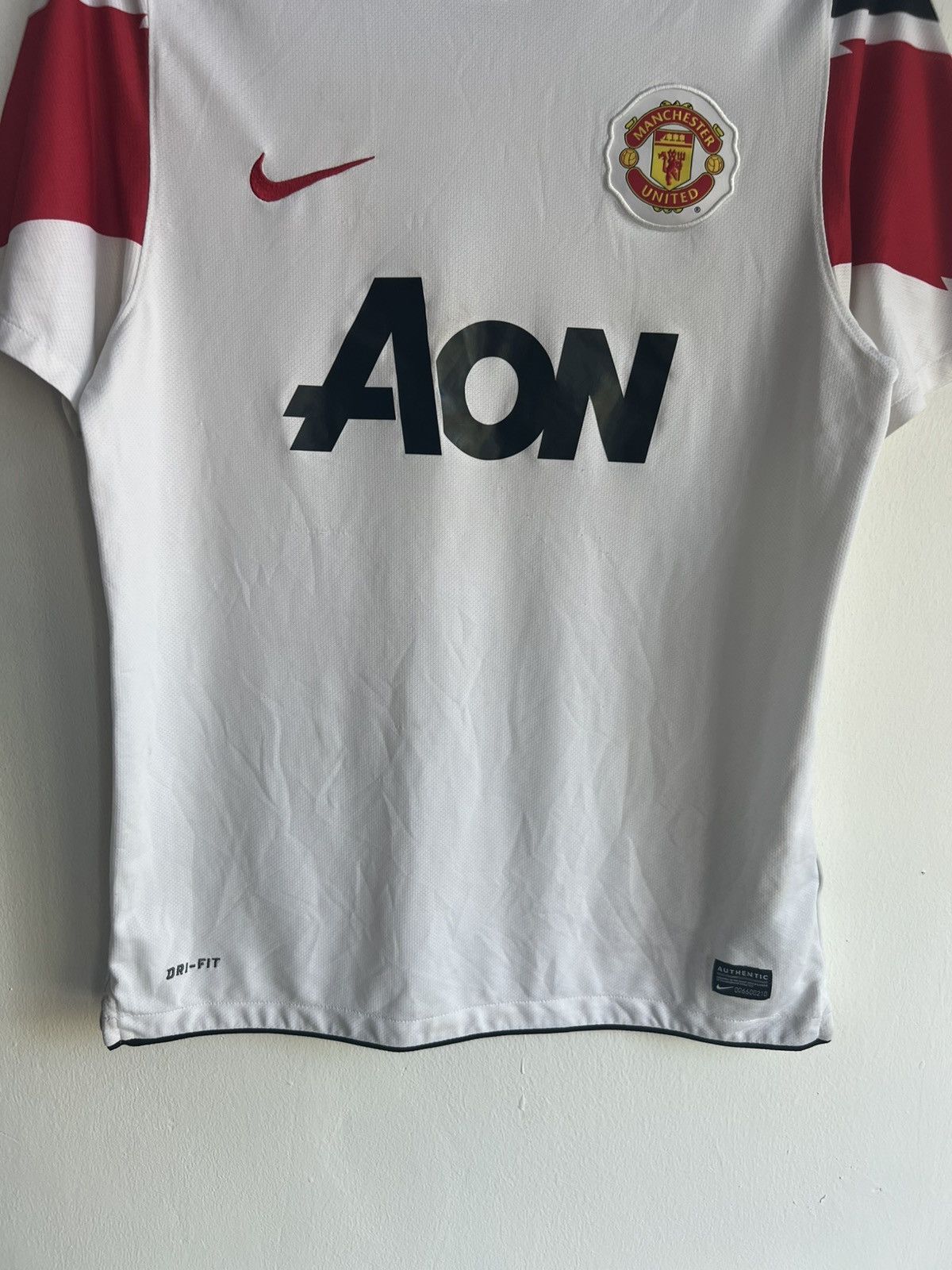 Nike Original 2010-11 Nike Manchester United Away Jersey Medium Size US M / EU 48-50 / 2 - 3 Thumbnail