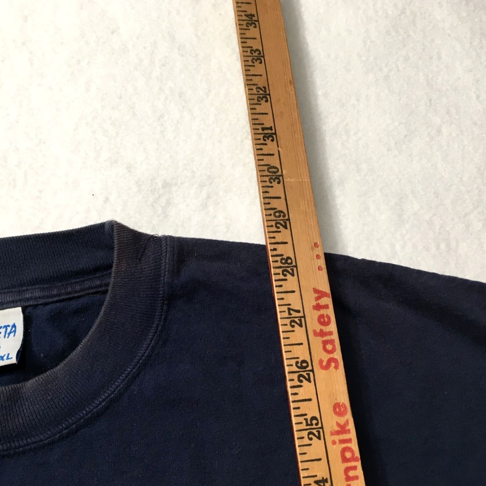 Vintage PURA VIDA T-Shirt Blue XL Adult GRAPHIC Beer Costa Rica, Cotton, Short Sleeve, Crew Neck, Unisex, Regular Fit Size US XL / EU 56 / 4 - 6 Thumbnail