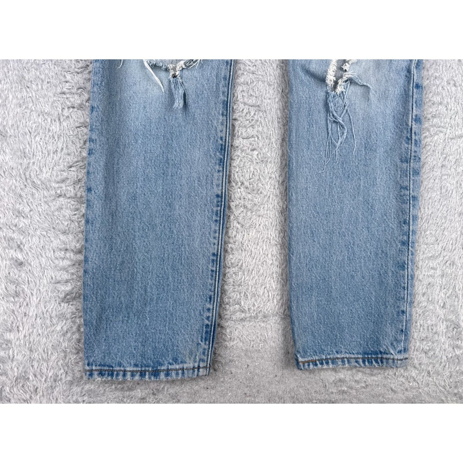 Levi's Levi's 501 Jeans Adult 25 Blue Denim Button Fly Premium Cotton Slim 26x29 Mens Regular 5-Pocket Solid (Medium Wash) Boys? Size US 26 / EU 42 - 2 Thumbnail