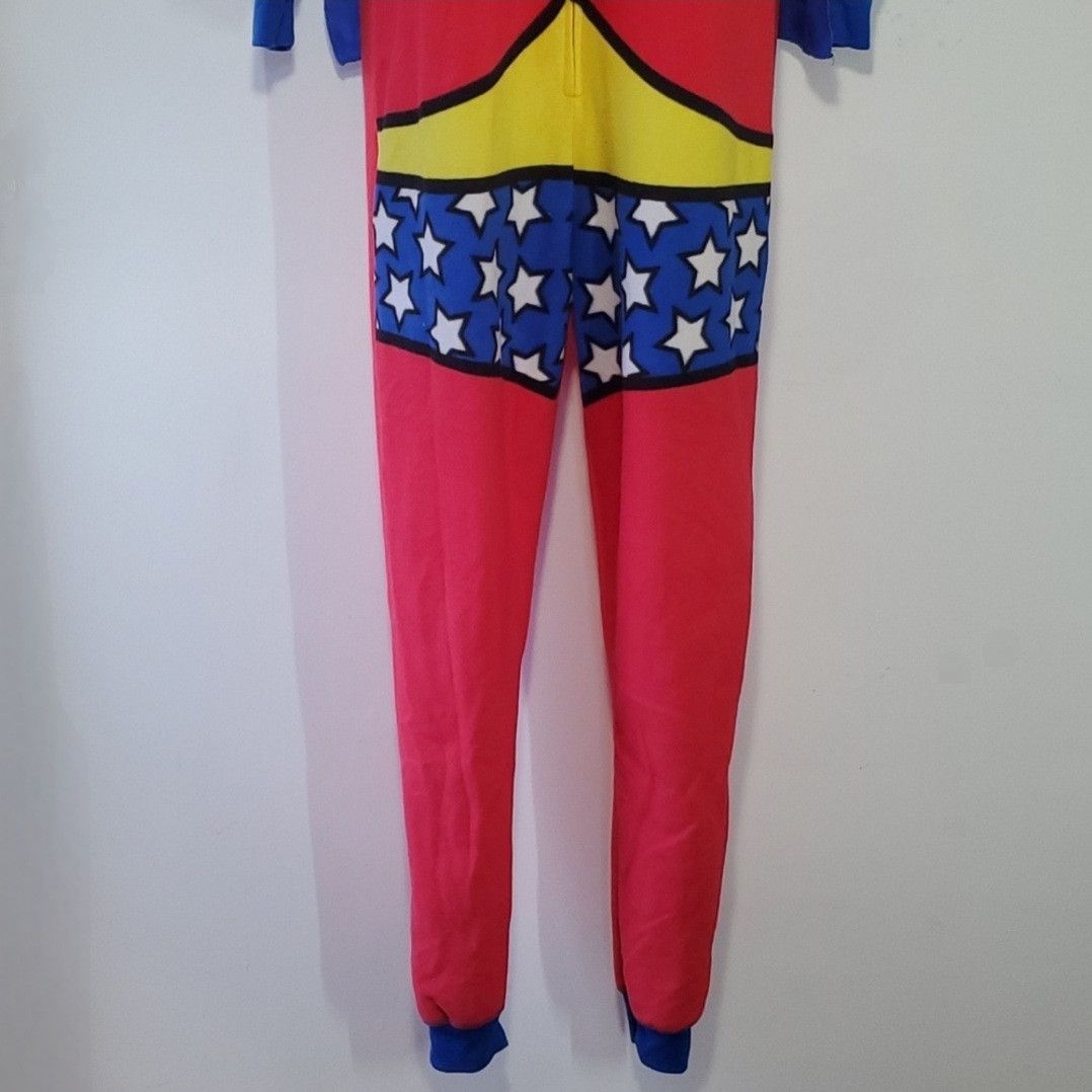 DC Comics Wonder Woman Sze XS/S PJs Onesie Pajamas Hero Fleece Long Size 28" / US 6 / IT 42 - 8 Thumbnail