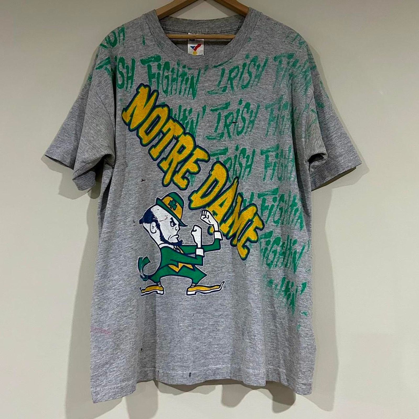 Artek Vintage Notre Dame Fighting Irish Big Graphic Tee Shirt Size US XL / EU 56 / 4 - 1 Thumbnail