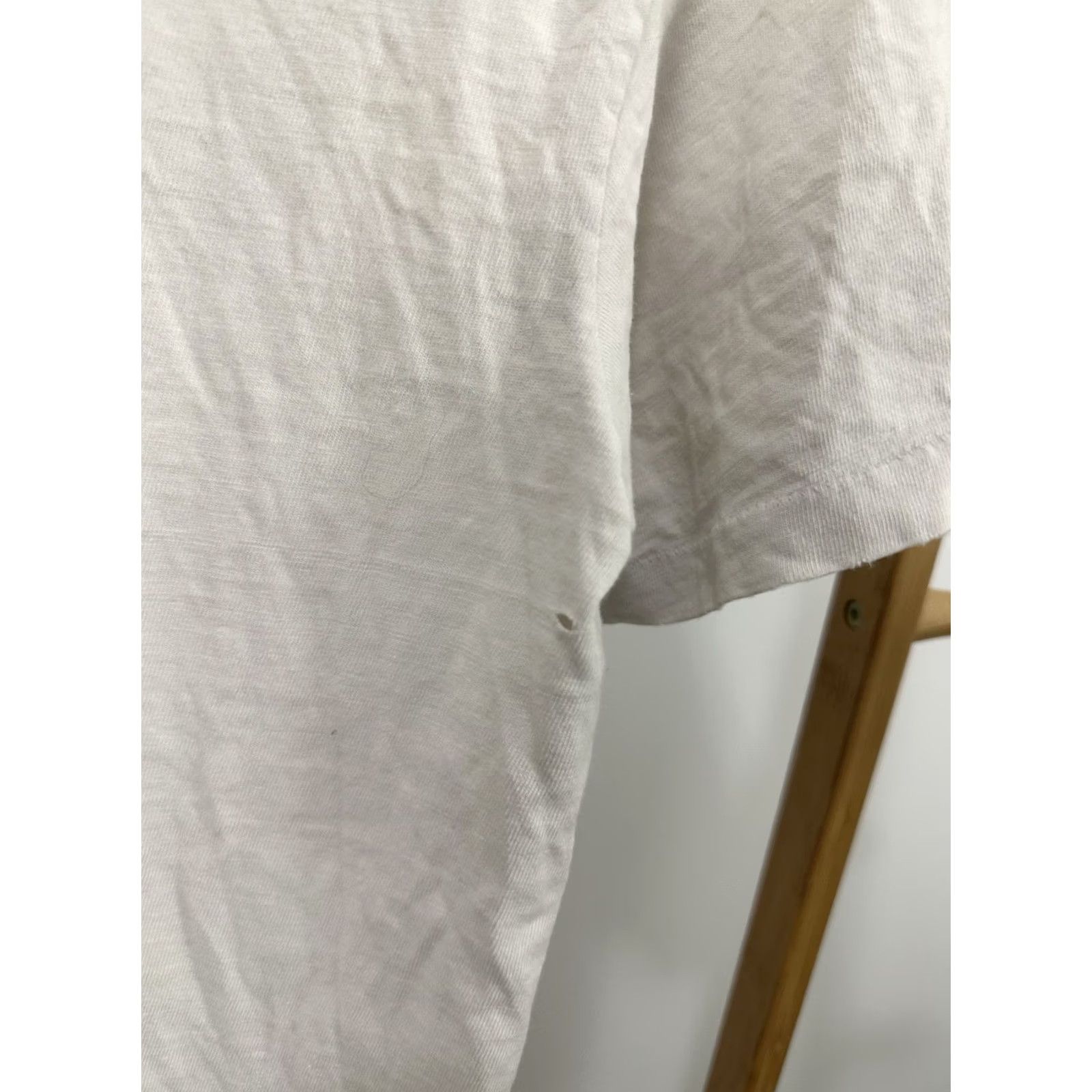 Hanes VTG 80s Hollywood Musicians Institute Hanes Beefy-T Shirt M White Mens Short Sleeve Cotton Thrashed Distressed Grunge Music Decade 80s Size US M / EU 48-50 / 2 - 8 Thumbnail