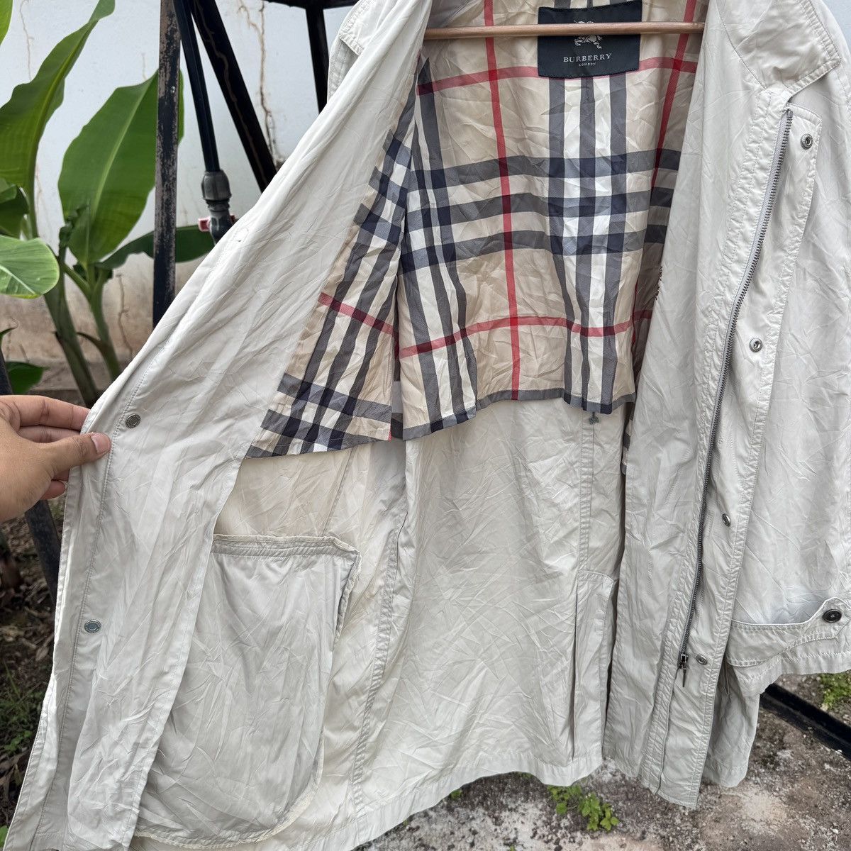 Burberry Burberry Parkas Jacket London Size US L / EU 52-54 / 3 - 11 Thumbnail