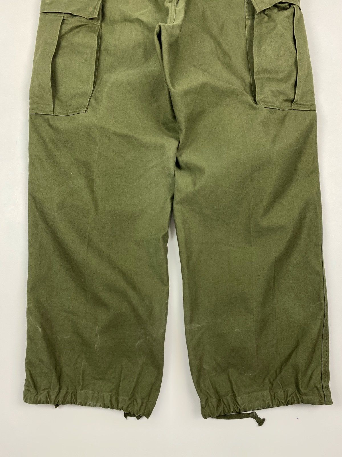 Vintage 1950’s Vintage US Army M-1951 Cargo Shell Field Trousers M Size US 34 / EU 50 - 14 Thumbnail