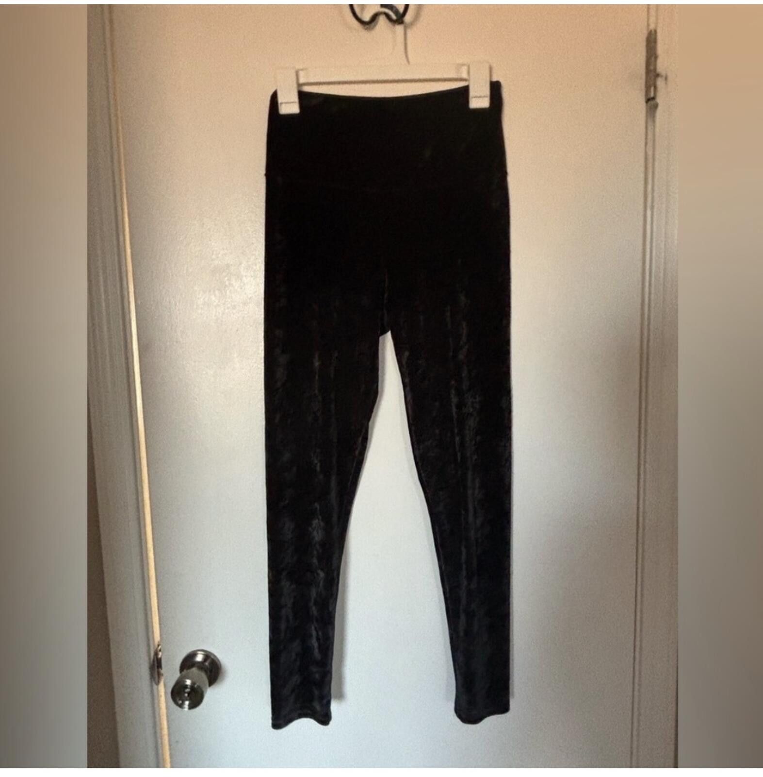 Other (SHOSHO) Black Velvet Pants Size 32" / US 10 / IT 46 - 1 Thumbnail