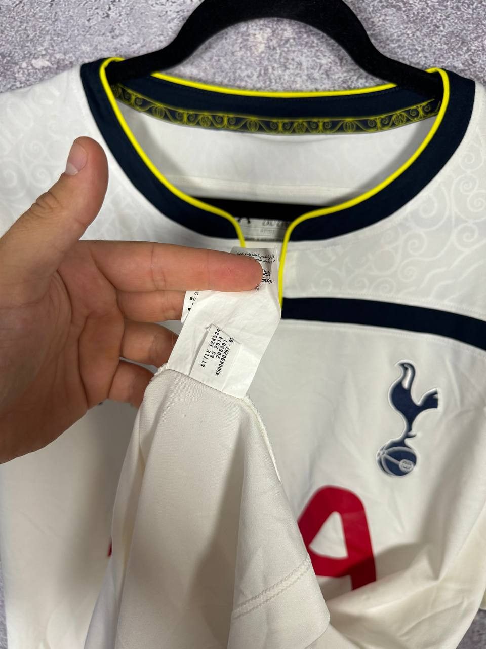 Under Armour × Vintage Vintage Tottenham 2014/15 Under Armour Soccer Jersey Size US XXL / EU 58 / 5 - 12 Thumbnail