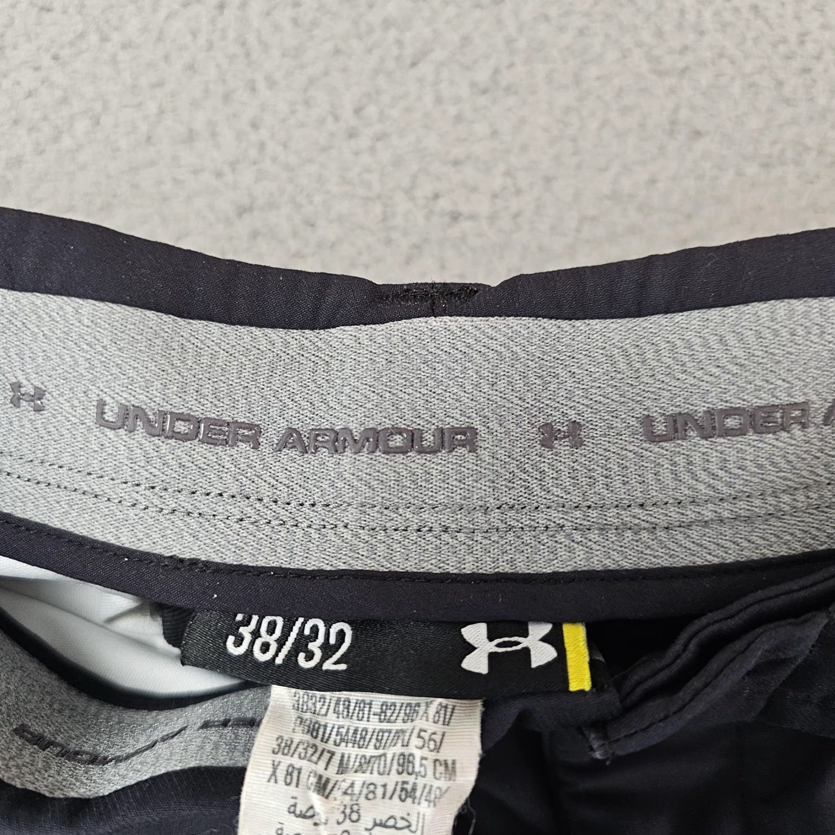 Under Armour Under Armour Pants Mens 38x30 Golf Trousers Athletic Stretch UM8081 Chino Flat Front Pockets Black Size US 38 / EU 54 - 3 Thumbnail