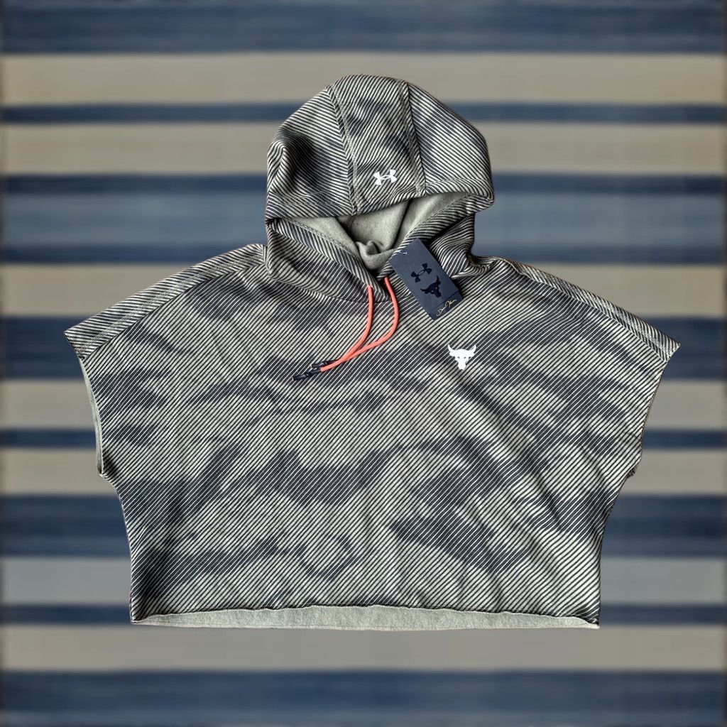 Under Armour Under Armour Project Rock Crop Fleece Gym Hoodie Women’s Medium Short Sleeve NWT Size M / US 6-8 / IT 42-44 - 1 Thumbnail