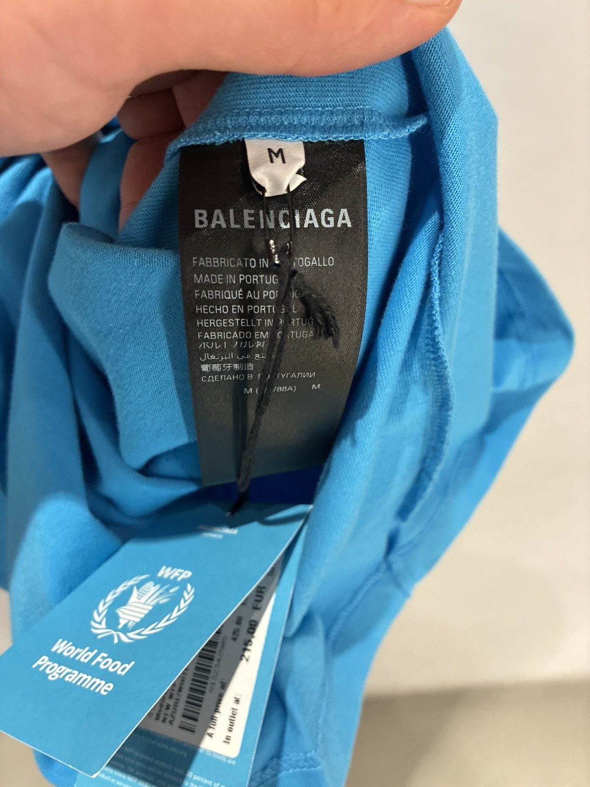 Balenciaga Balenciaga Wfp Charity Tee Size US M / EU 48-50 / 2 - 4 Thumbnail