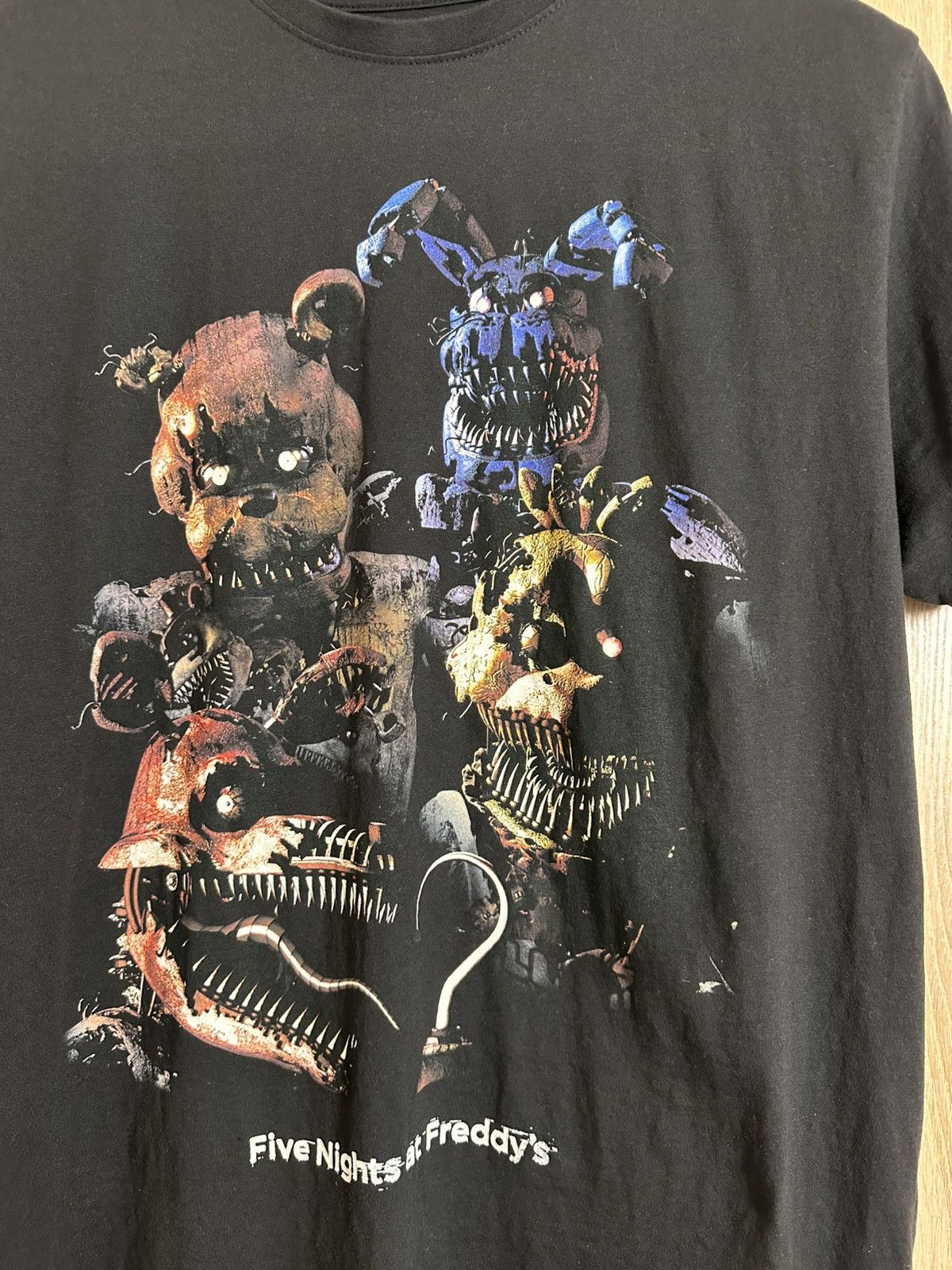 Expert Horror 🔥 Five Nights at Freddy's Horror Movie Game Shirt XBox Sega Size US XL / EU 56 / 4 - 2 Thumbnail