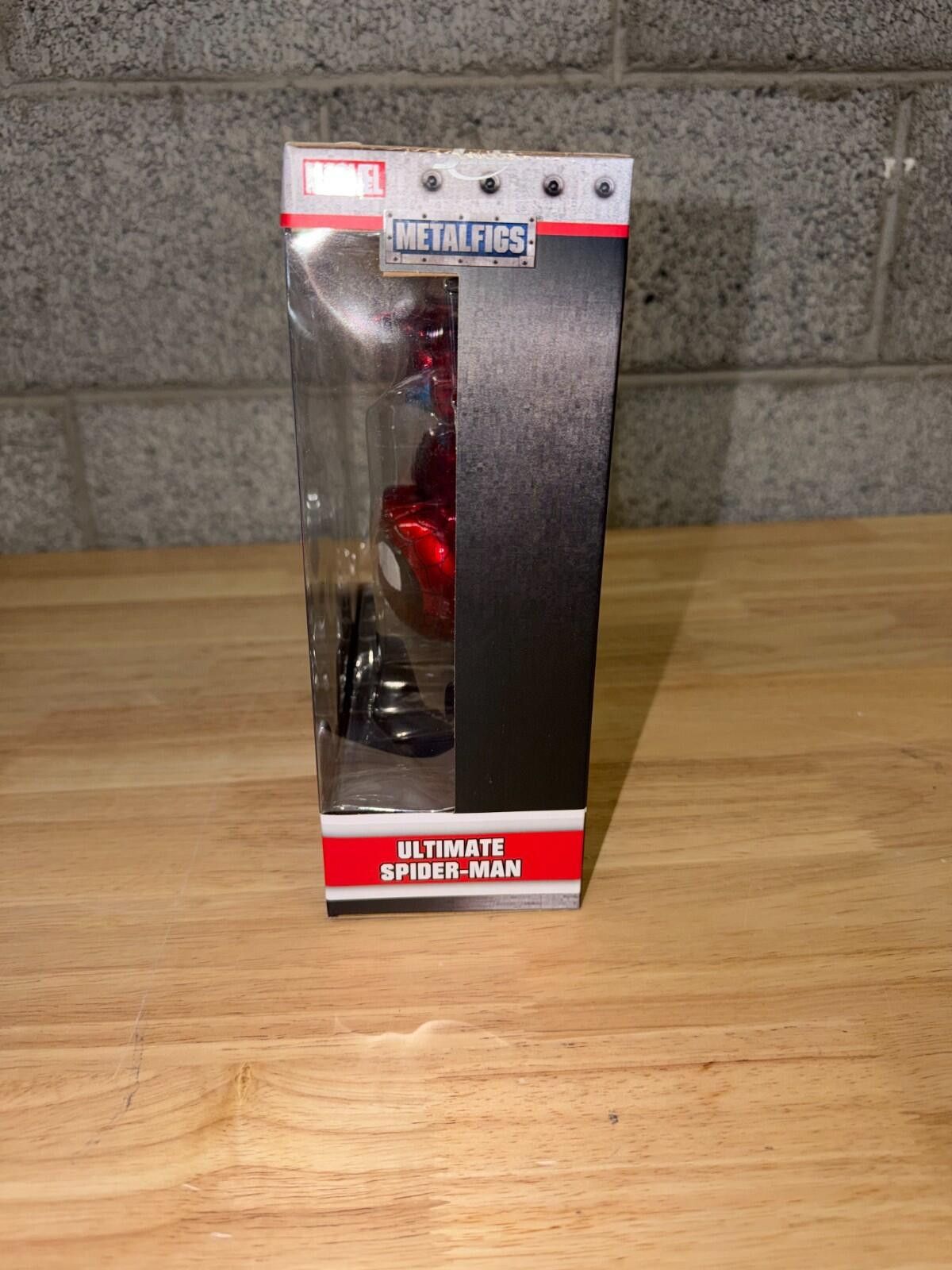 Other Jada Ultimate Spider-Man Die Cast Figure Marvel Collectible Size ONE SIZE - 4 Thumbnail