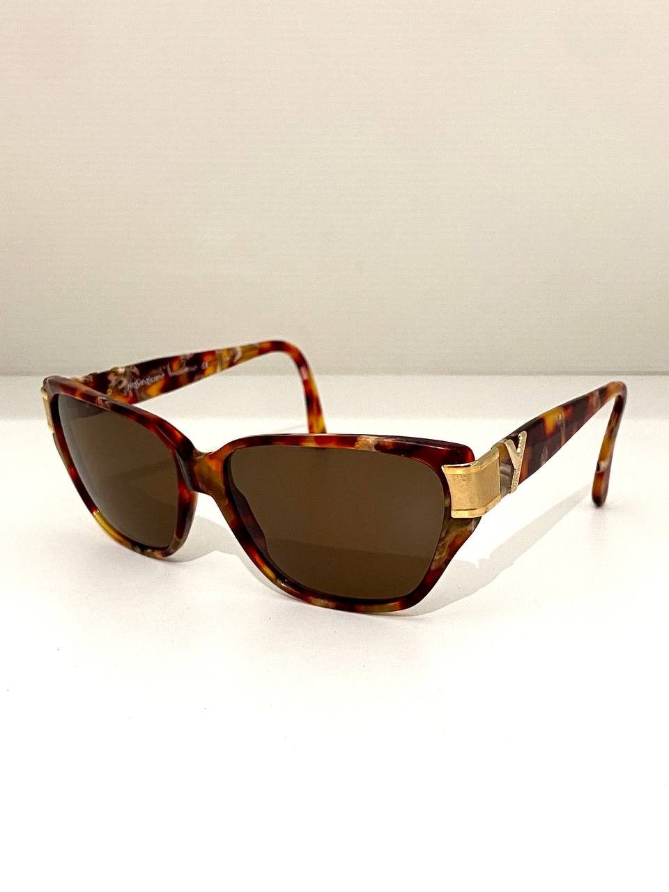 Yves Saint Laurent Yves Saint Laurent YSL Logo Retro Sunglasses Vintage Y2K Size ONE SIZE - 4 Thumbnail