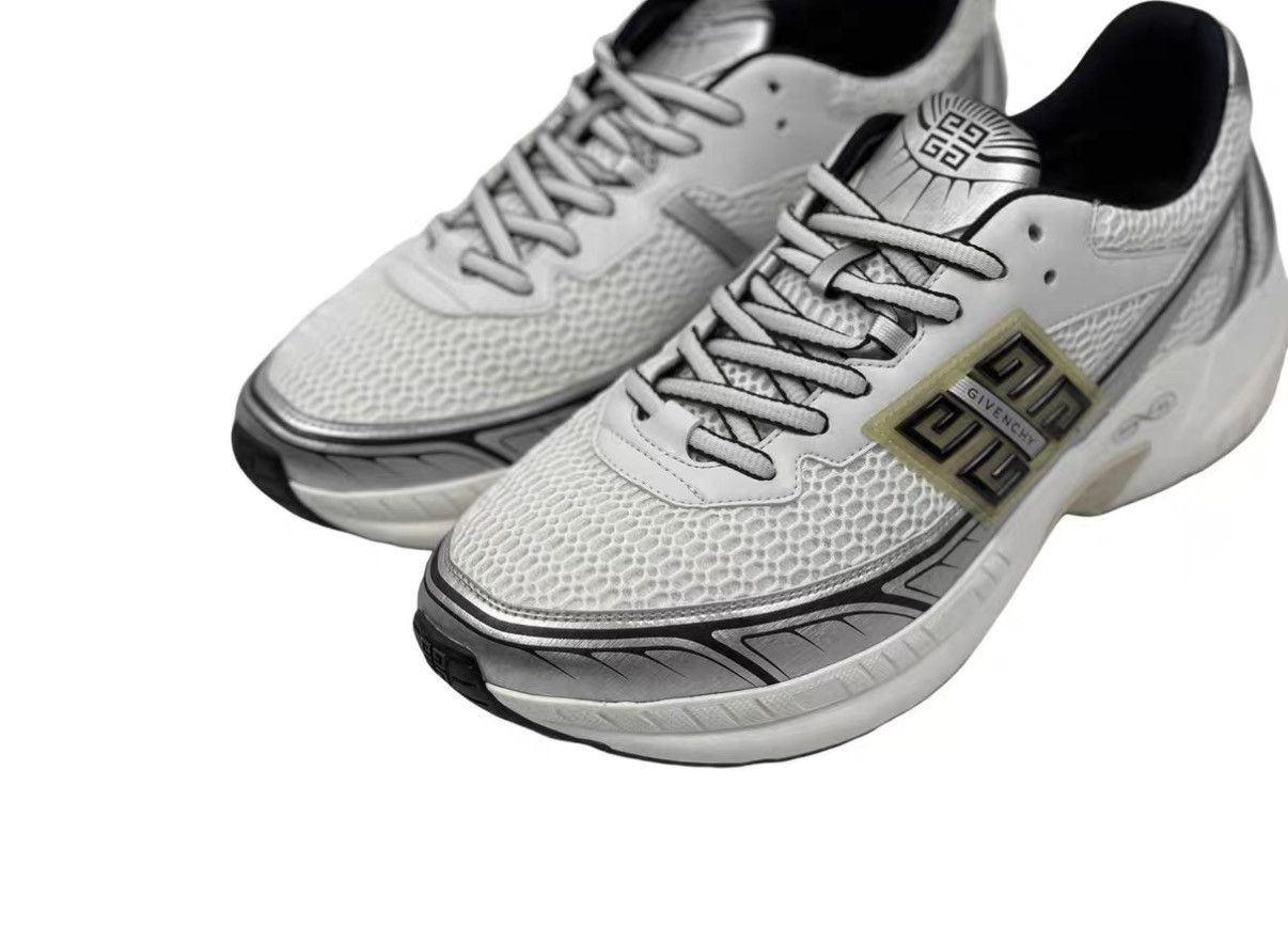 Givenchy Givenchy Nfnty-52 SS25 4G Pattern Sneakers J31 Size US 9.5 / EU 42-43 - 2 Thumbnail