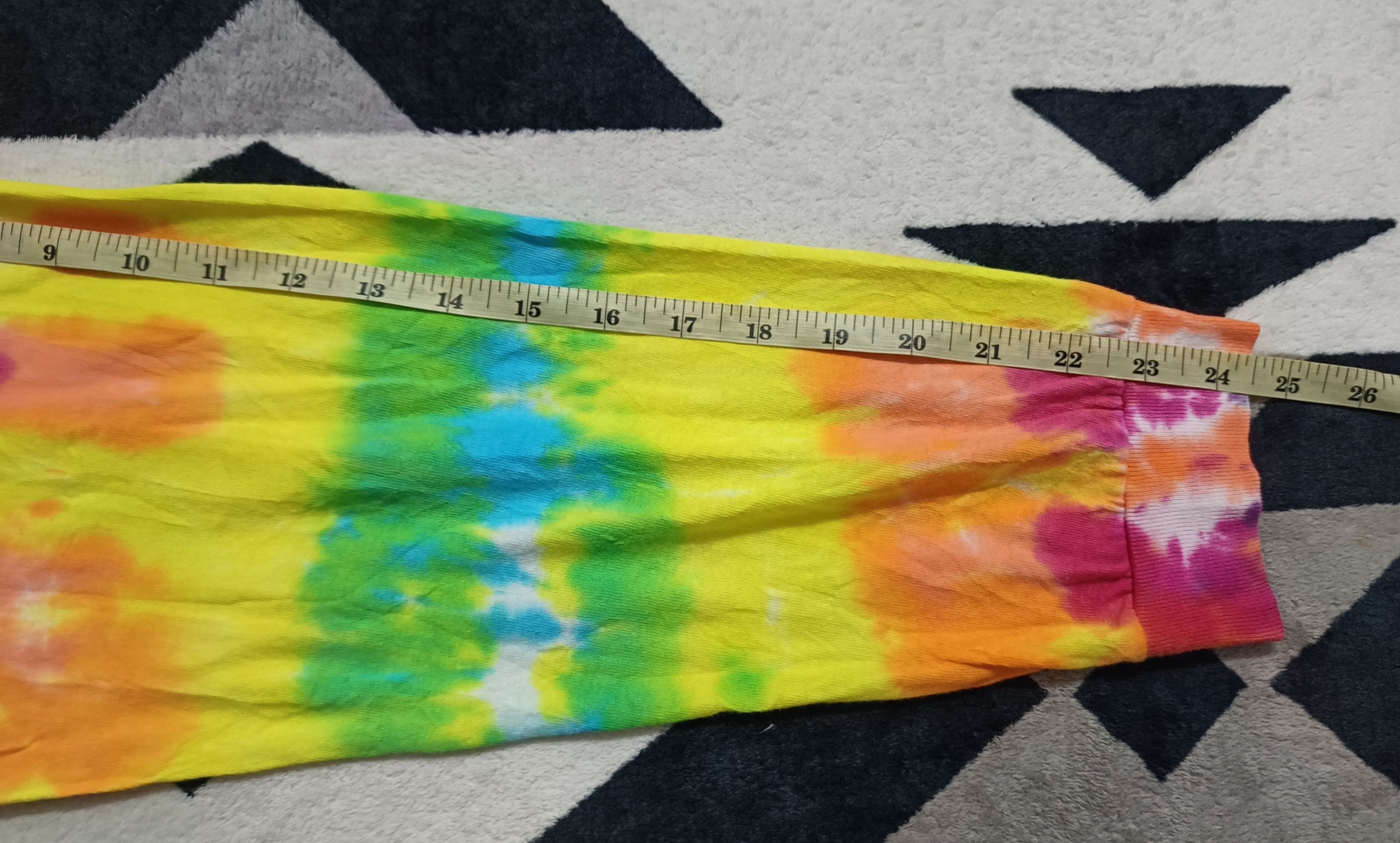 Band Tees 🔥🔥Rare Vintage 90s Band Grateful Dead Tye Dye L/S Tee Size US L / EU 52-54 / 3 - 11 Thumbnail