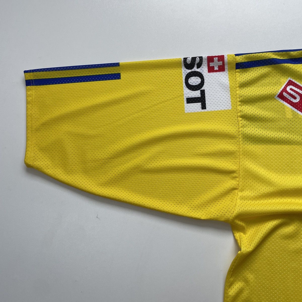 Adidas Vintage HC Davos Adidas Hockey Jersey Men’s Shirt size XL Size US XL / EU 56 / 4 - 9 Thumbnail