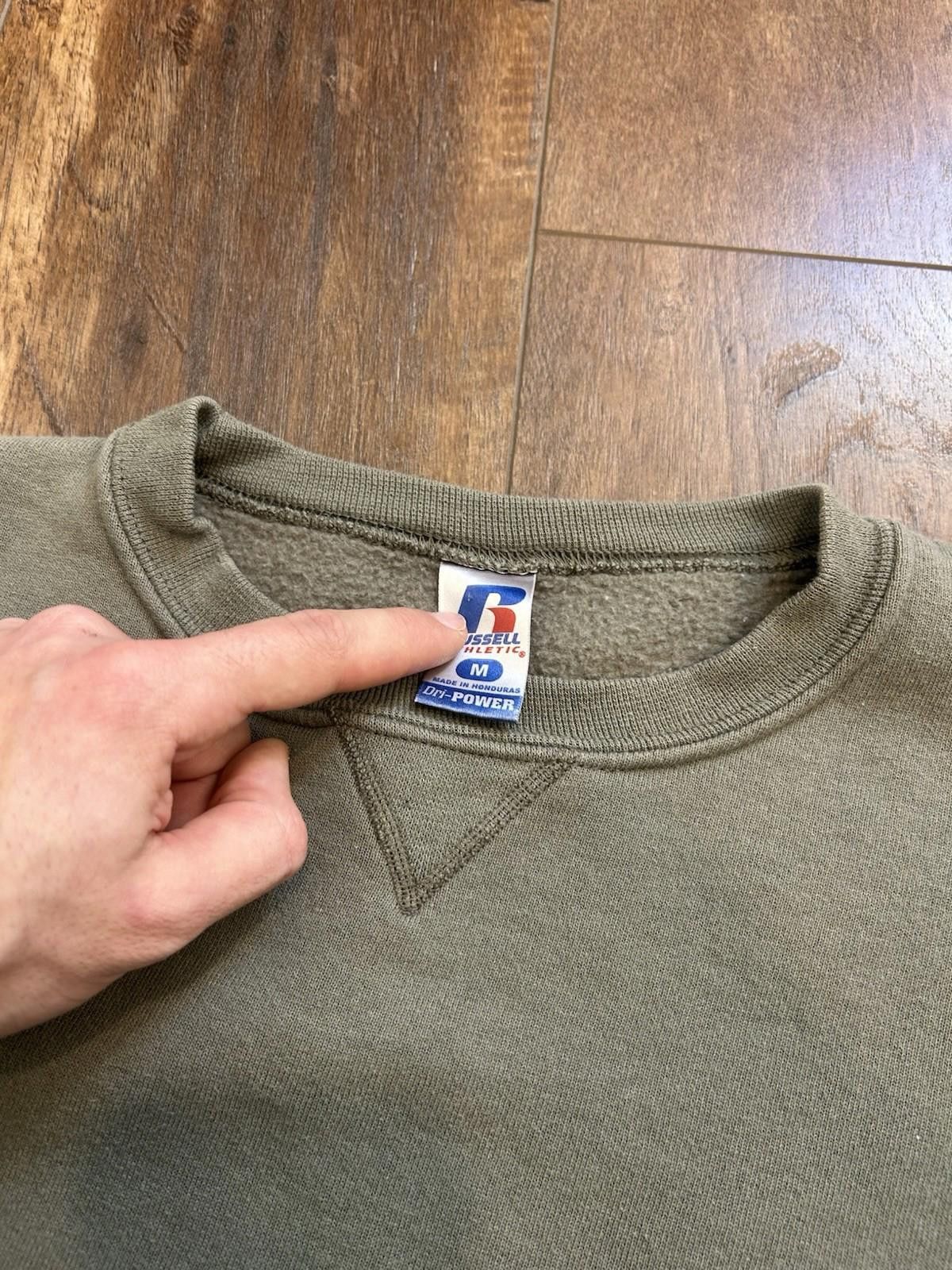 Russell Athletic Vintage Faded Olive Russell Athletics Crewneck Boxy Size M Size US M / EU 48-50 / 2 - 3 Thumbnail