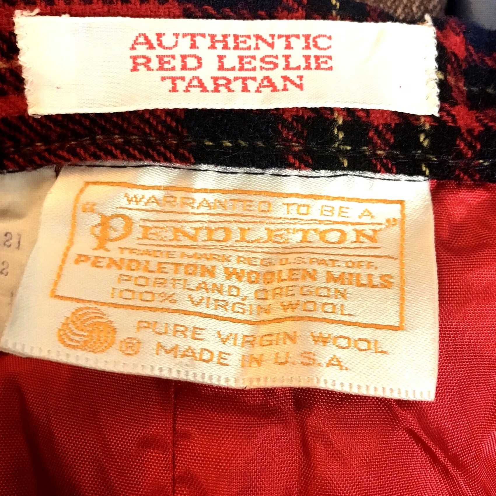 Pendleton VINTAGE Pendleton Wool Skirt Size 12 Red Leslie Tartan Plaid USA Made Women Knee Length A-Line Wool Lined Side Zip 29 Waist 25.5 Length Menus? Size 34" / US 12 / IT 48 - 2 Thumbnail