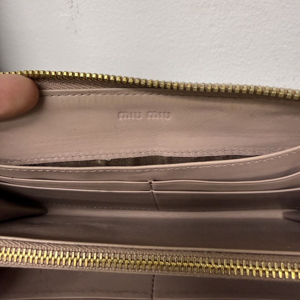 Miu Miu Vintage Miu Miu Runaway Croc Beige Long Wallet Archive Size ONE SIZE - 7 Thumbnail
