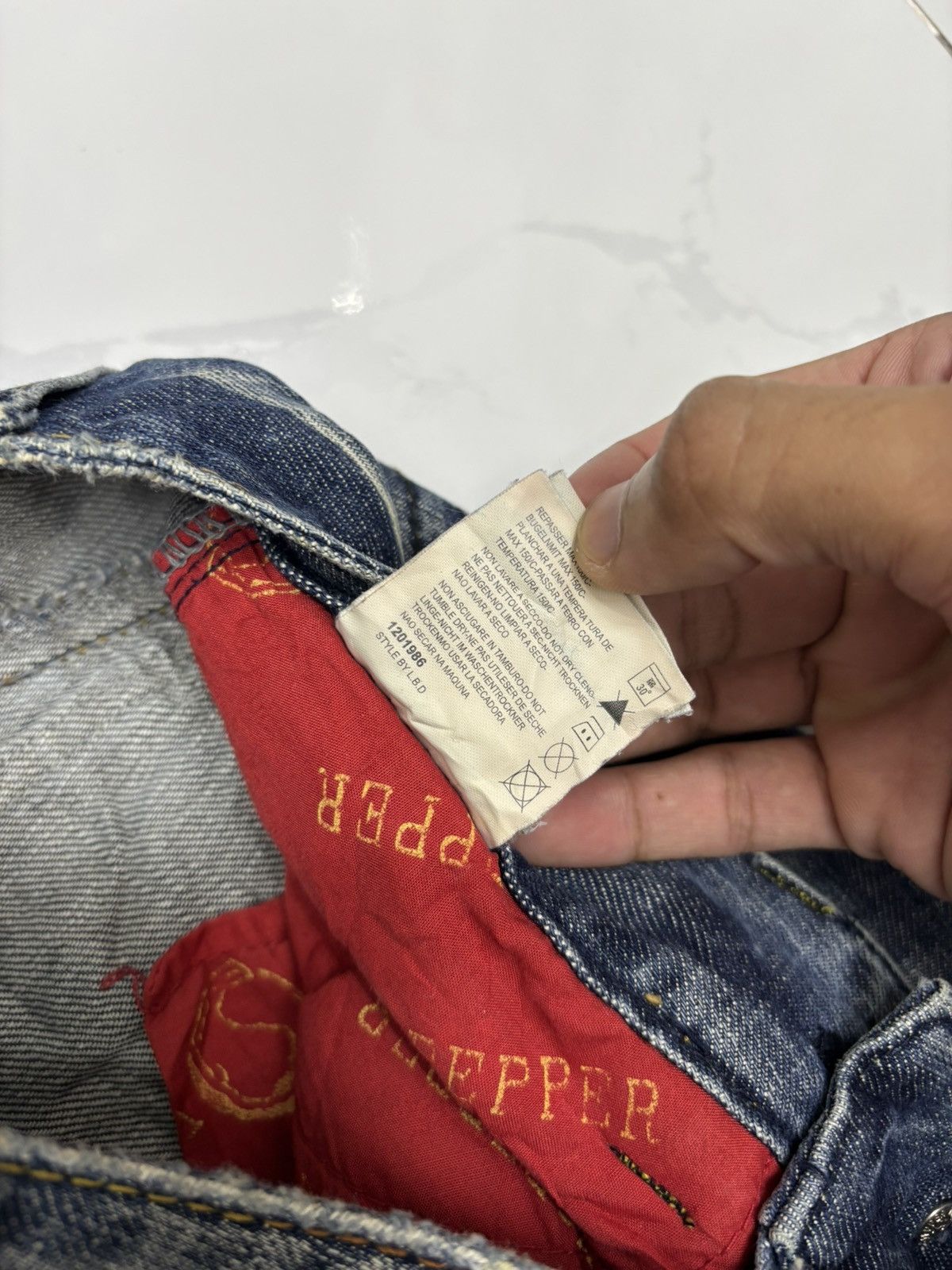 If Six Was Nine RED PEPPER FLARE JEANS BOOTCUT DISTRESSED DENIM Size 27" / US 4 / IT 40 - 12 Thumbnail