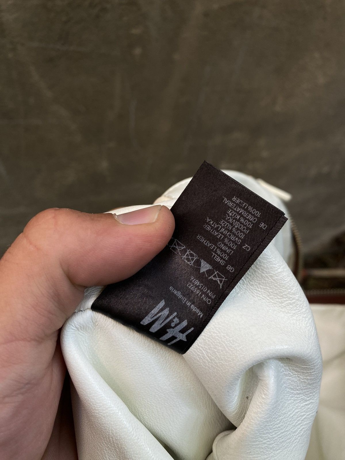 H&M × Maison Margiela × Vintage Maison Margiela x H&M Double Side Leather Bag Size ONE SIZE - 13 Thumbnail