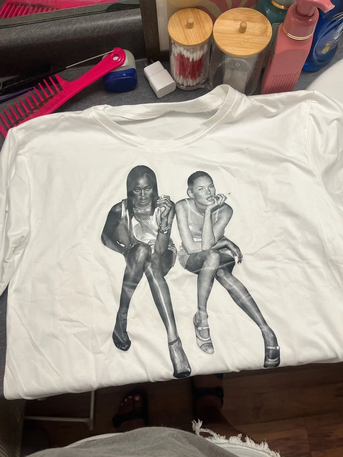 Japanese Brand 90s Design Hip Hop Woman Printed T-Shirt y2k Size US L / EU 52-54 / 3 - 7 Thumbnail