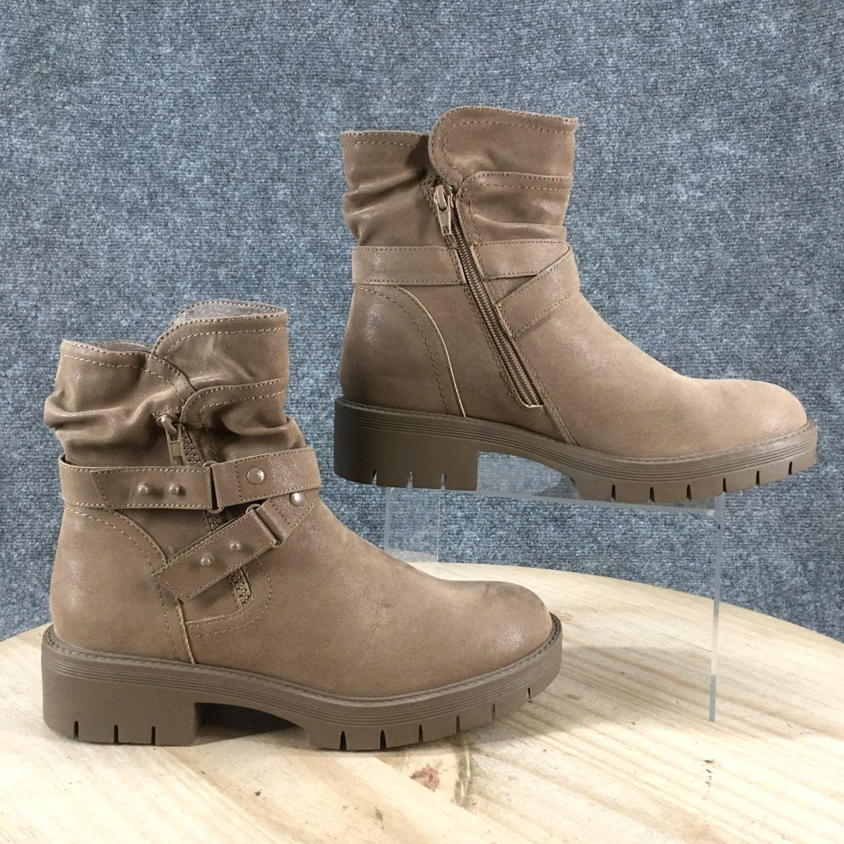 Vintage Maurices Boots Womens Arya Ankle Booties Brown Faux Leather Side Zip Block M Womens 7.5 Shoes Brown Bootie Casual Fall Winter Modern Mens? Size US 8 / IT 38 - 2 Thumbnail